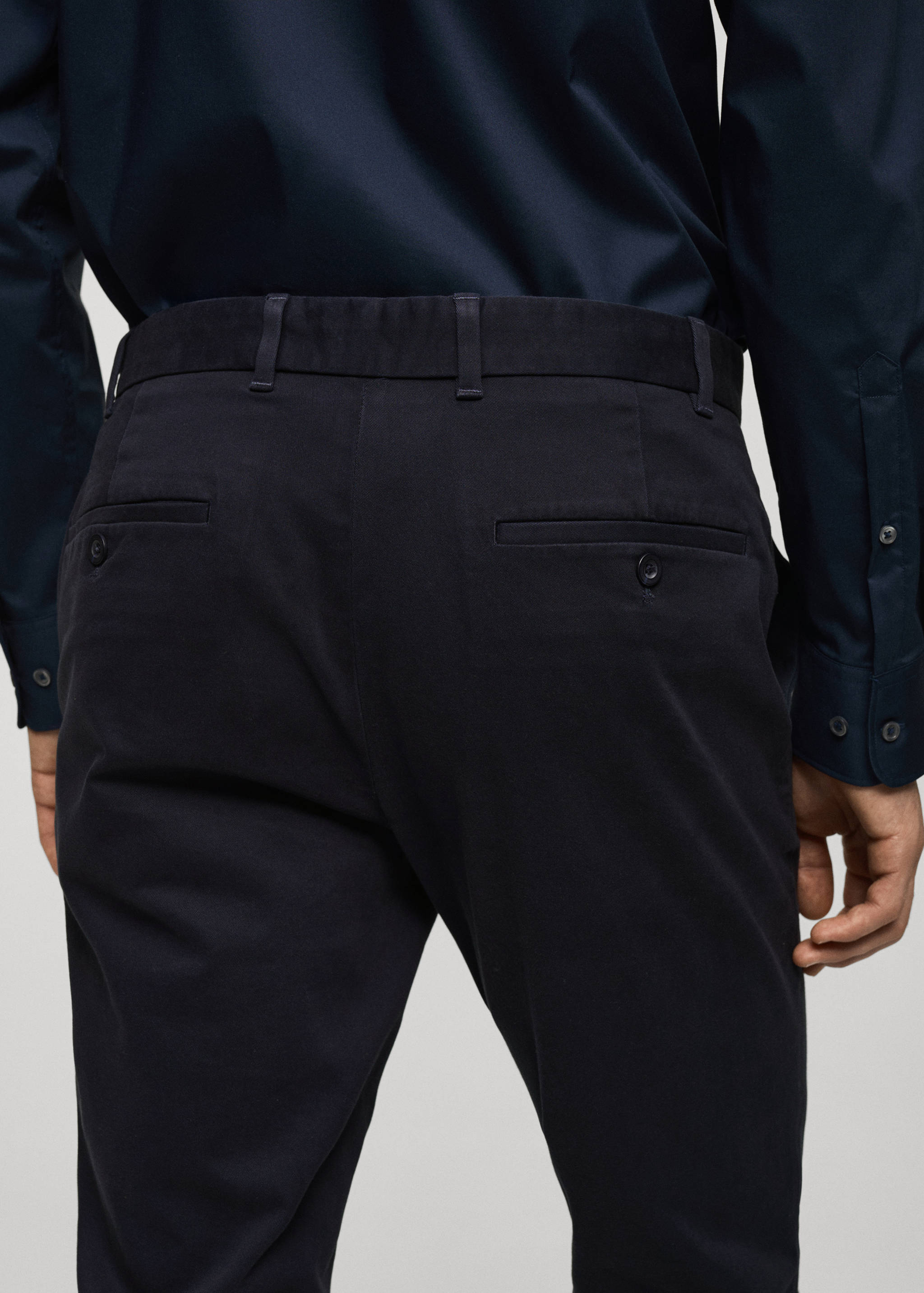 Pantalón chino slim fit sarga - Detalle del artículo 6