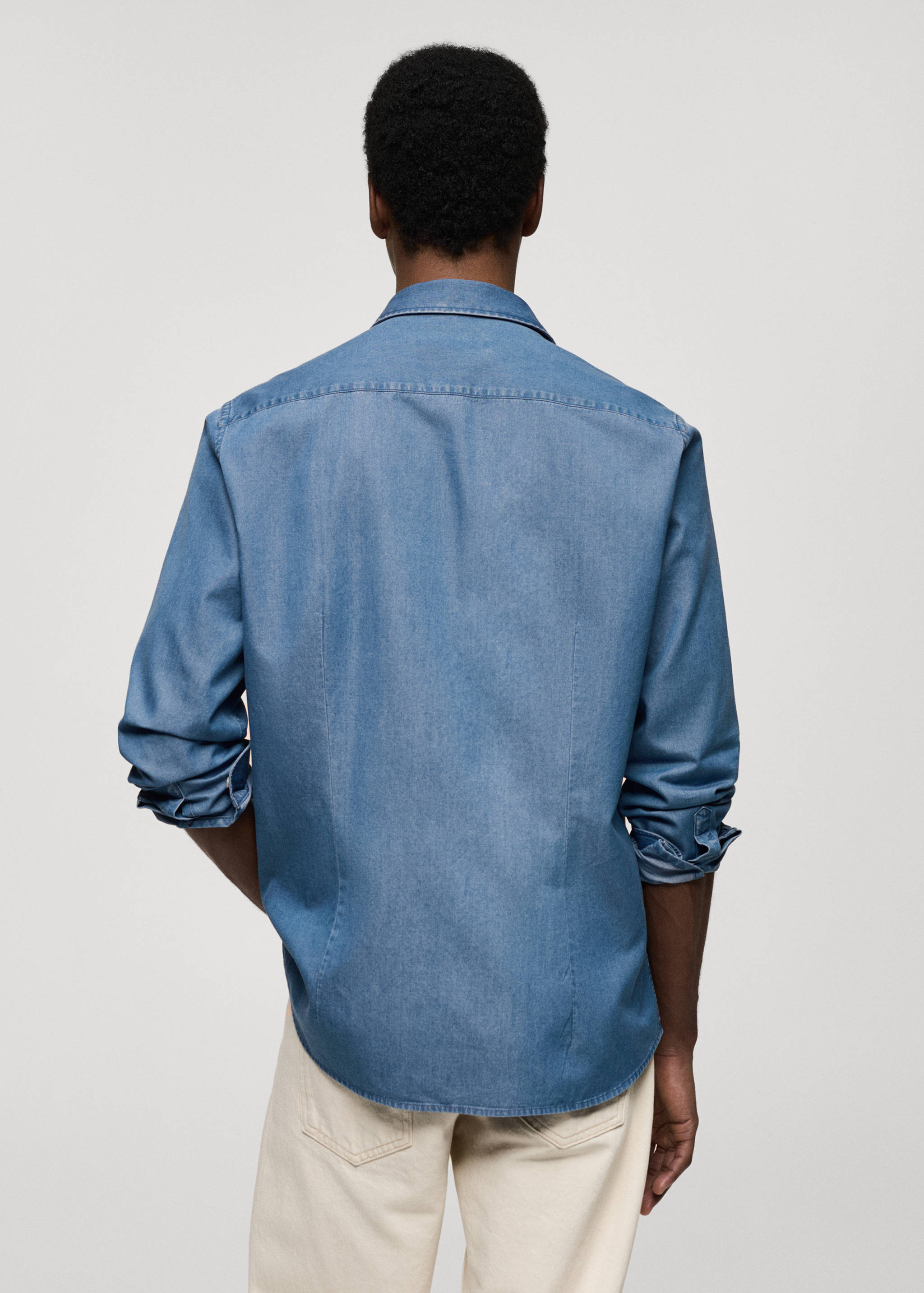 Slim fit cotton chambray shirt - Reverse of the article