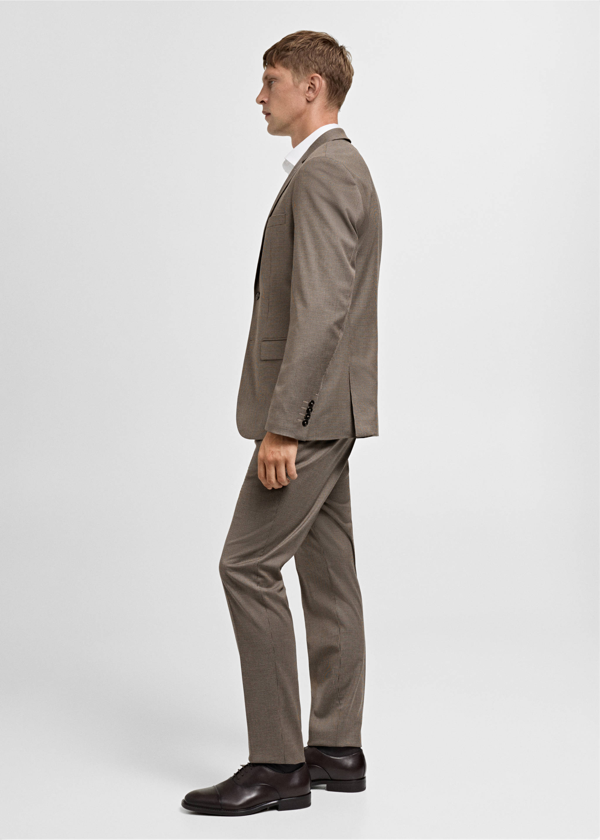 Pantalon costume super slim-fit structure chevrons - Détail de l'article 2, Beige. Ref: 77044443-00.