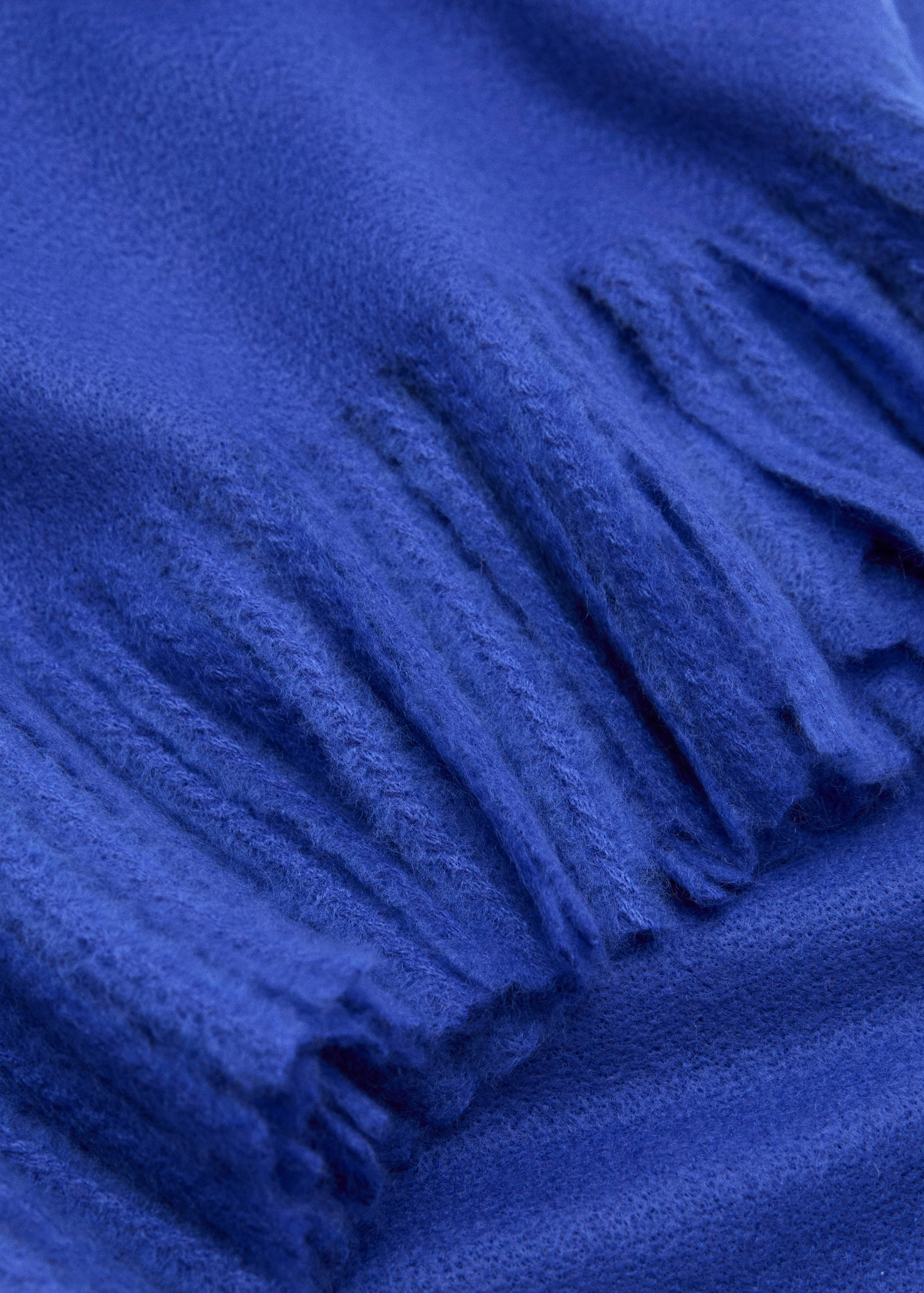 Fringed edge scarf - Medium plane