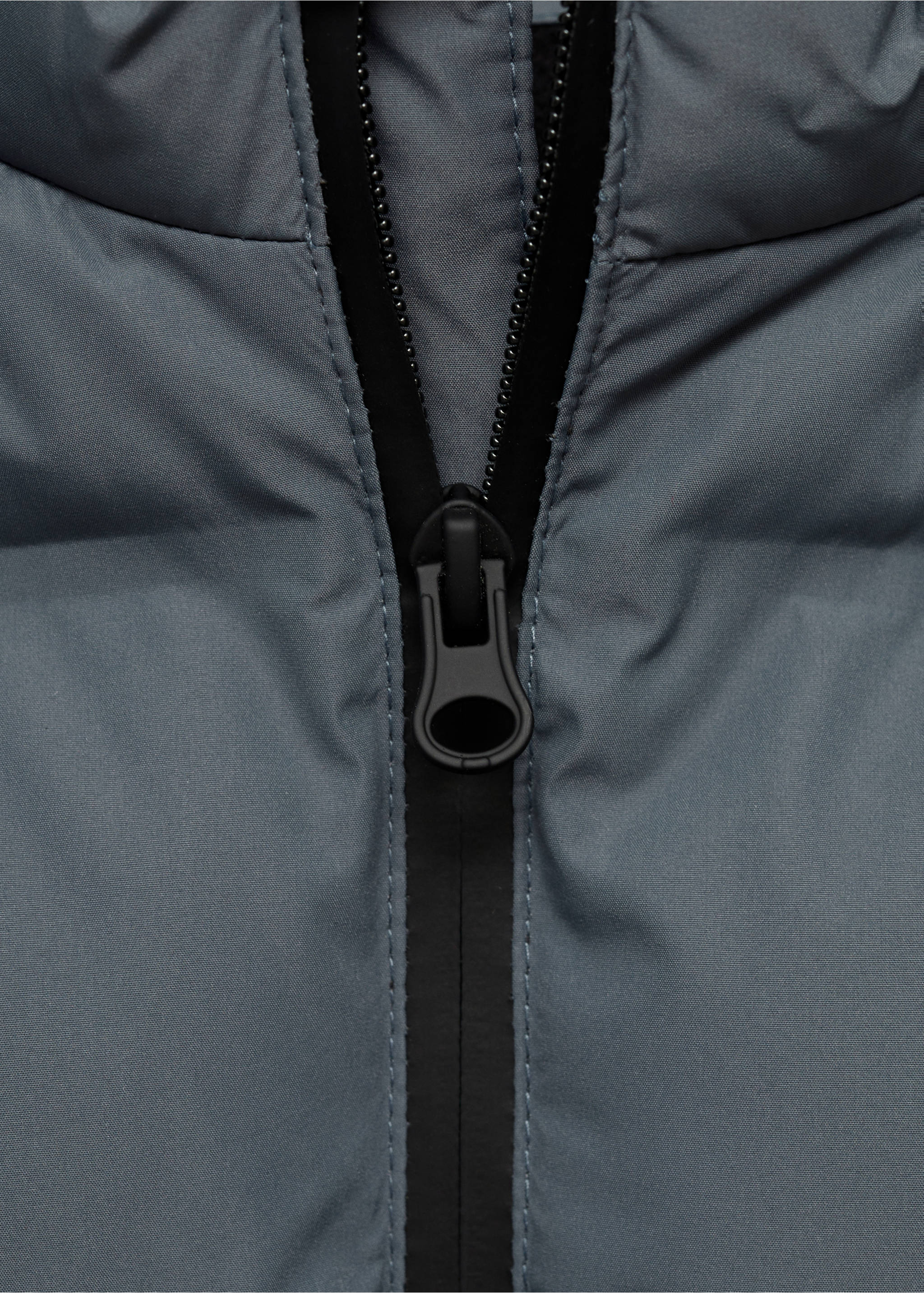 Hood puffer coat - Details of the article 8, Blue. Ref: 77044759-00.