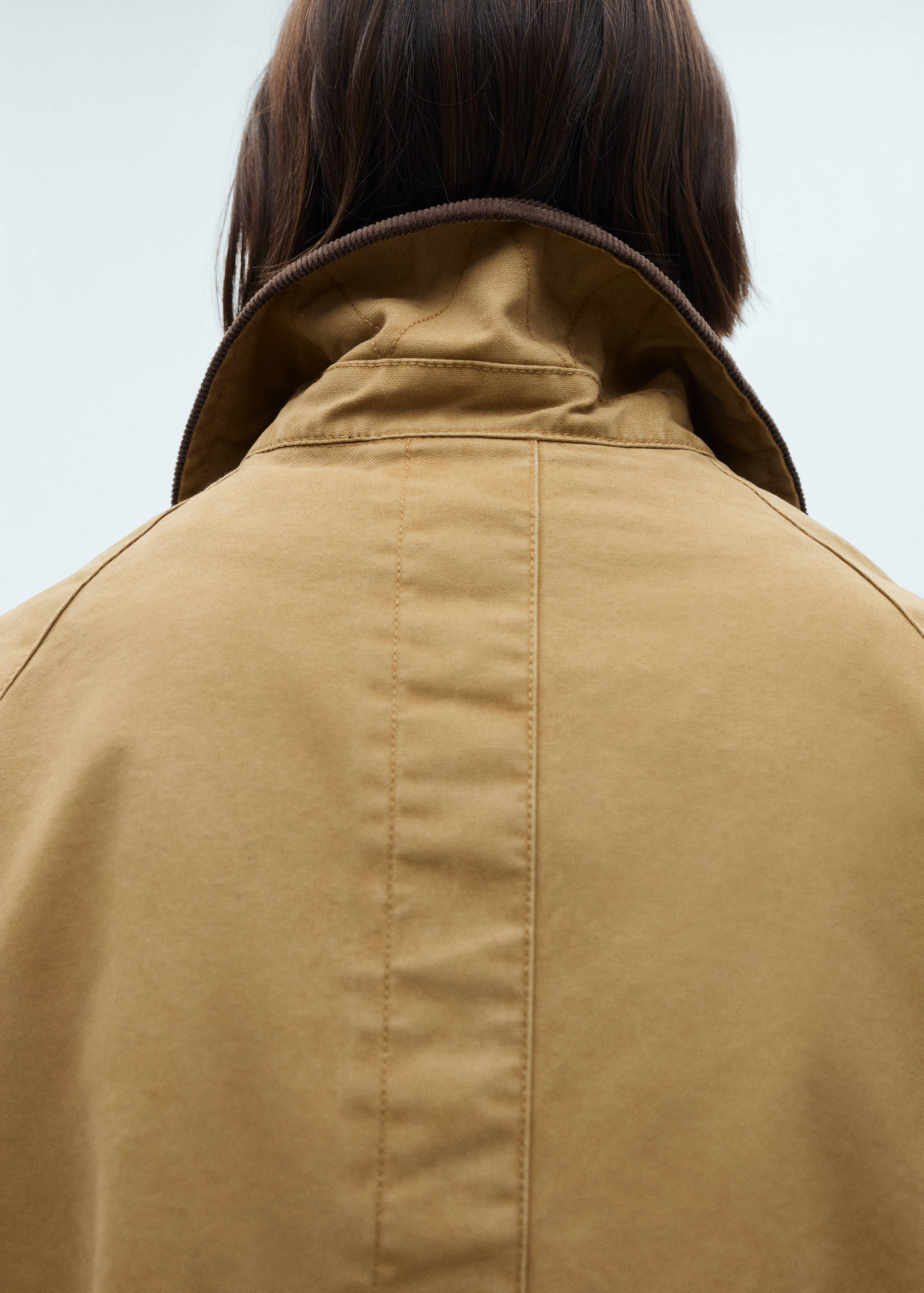 Pockets cotton barn jacket - Details of the article 2