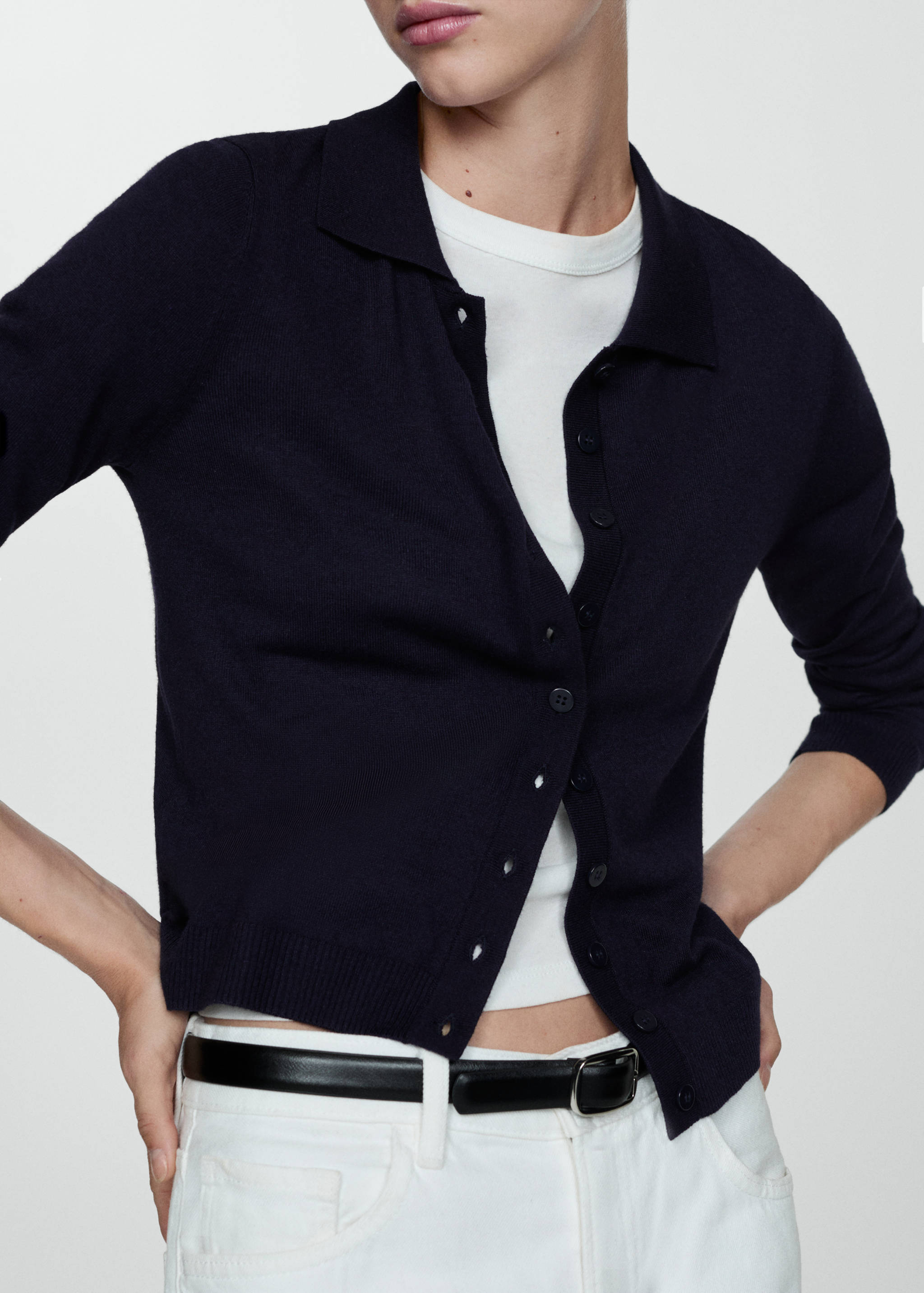 Strickjacke mit Polo-Kragen - Detail des Artikels 6