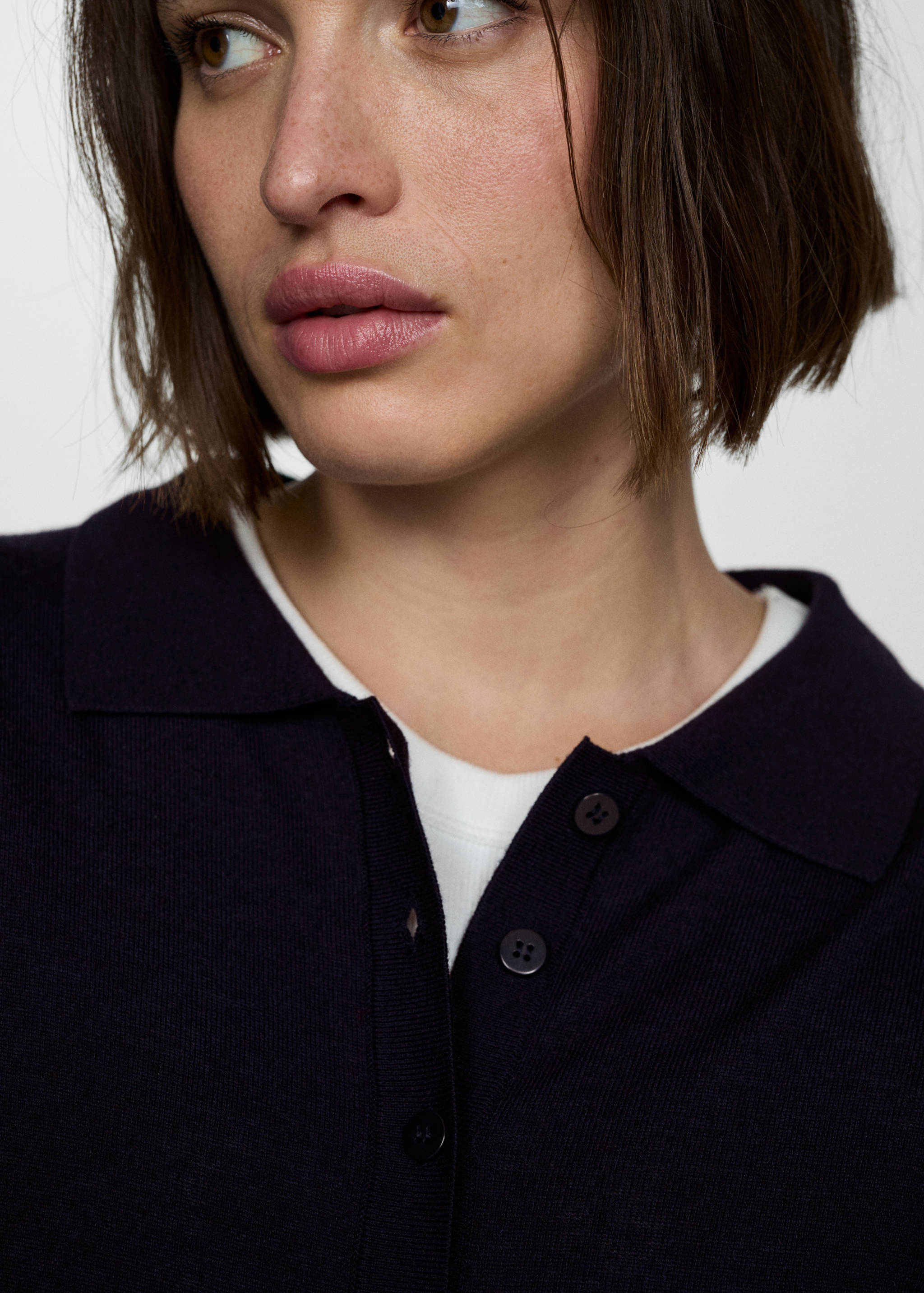 Strickjacke mit Polo-Kragen - Detail des Artikels 4