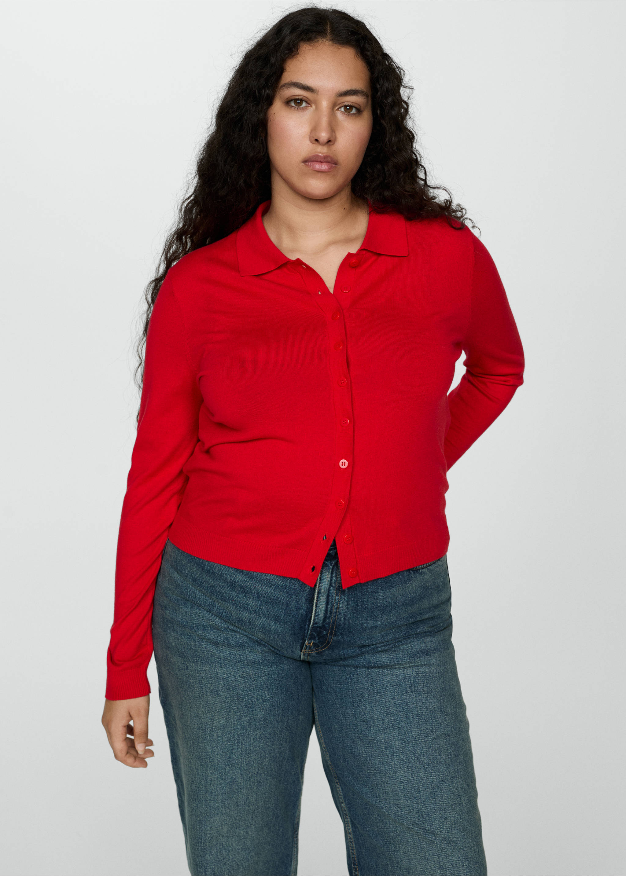 Polo-neck cardigan - Details of the article 5, Red. Ref: 77044763-00.