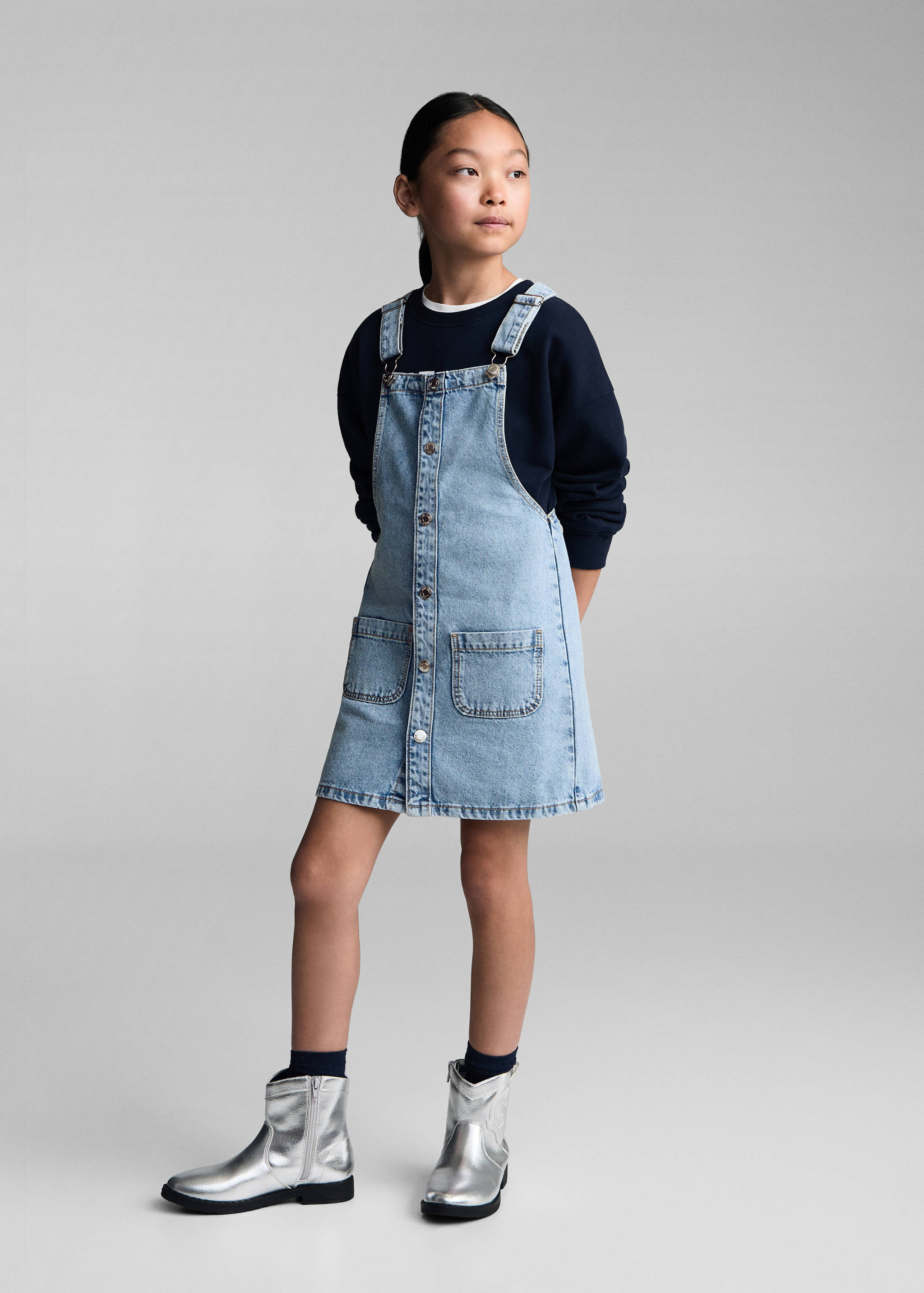 Short denim pinafore - General plane
