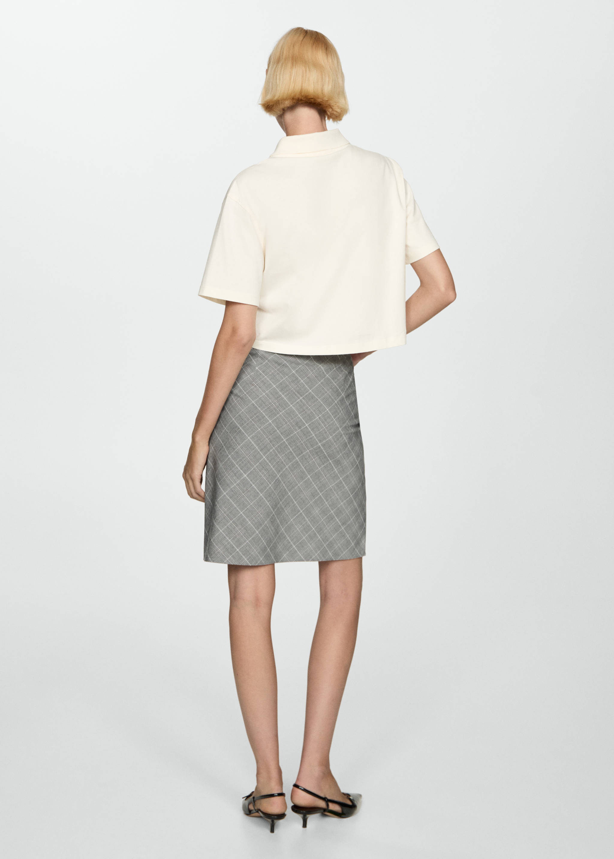 Karierter Rock mit Zierschleife - Rückseite des Artikels