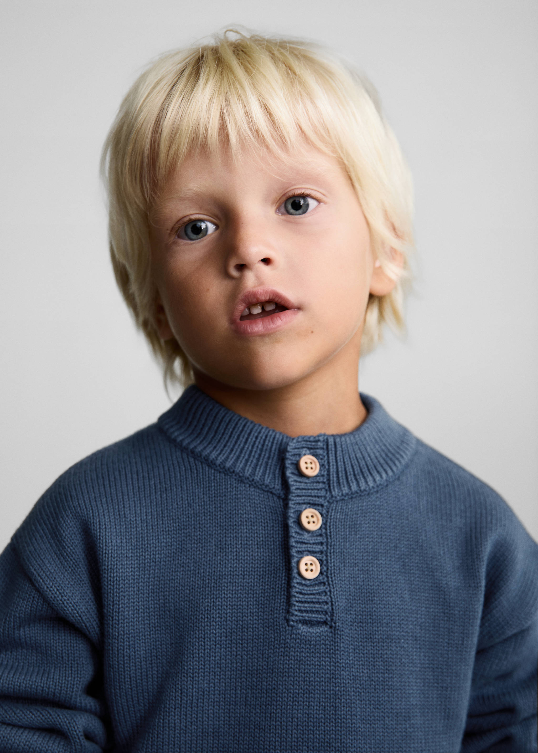 Kangaroo pocket knit sweater - Details of the article 1