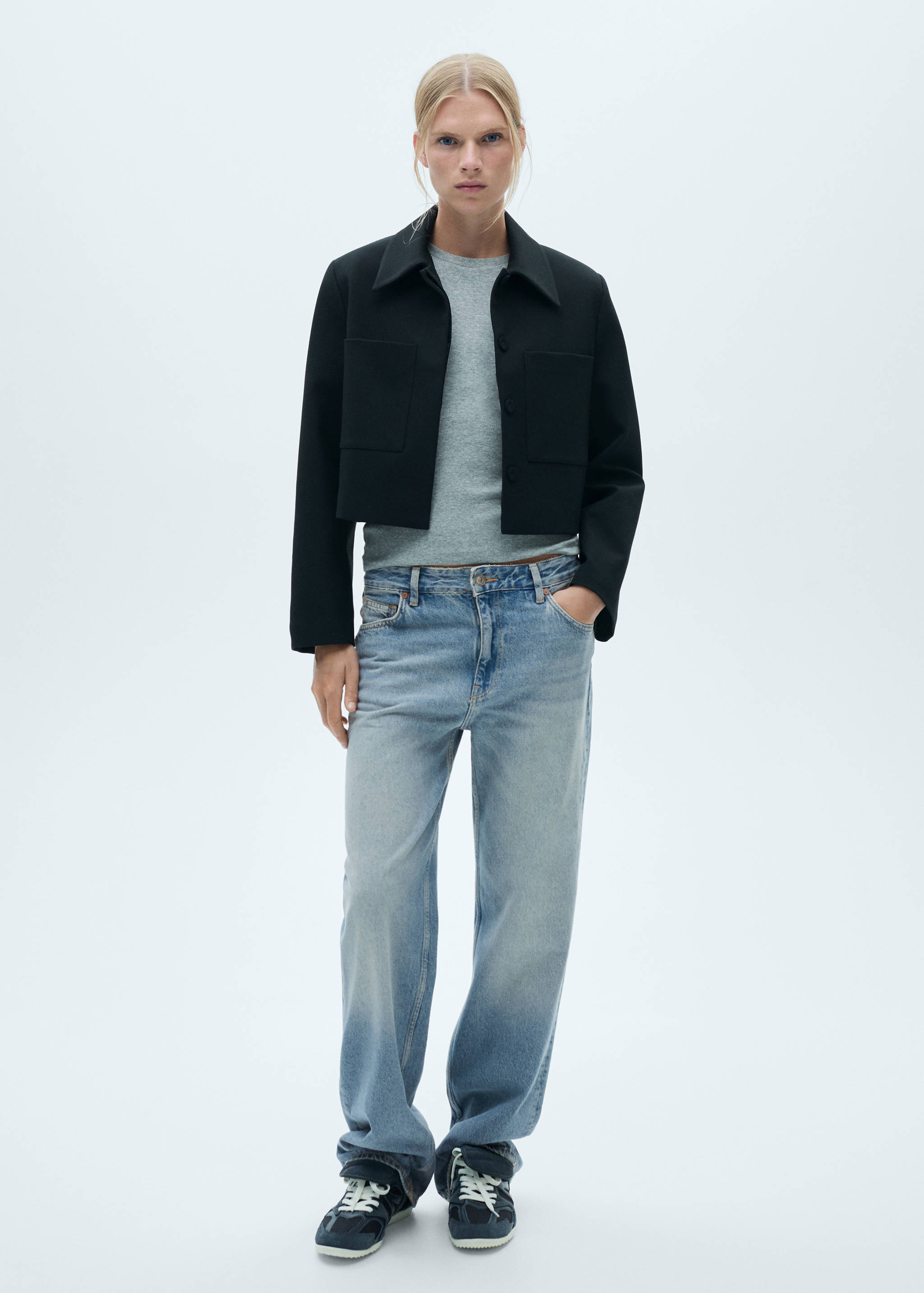 Straight low-waist jeans - General plane