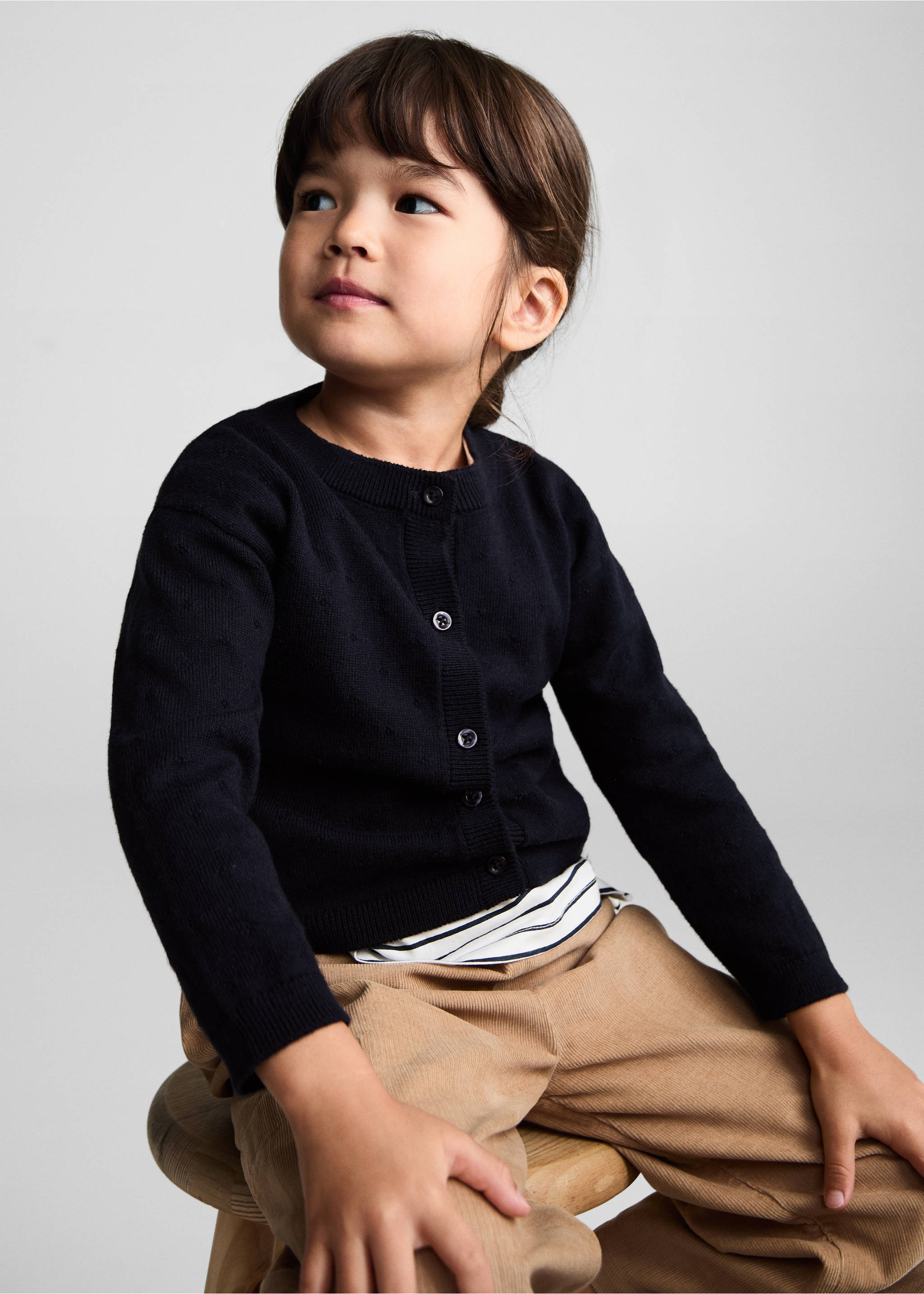 Button knit cardigan - Medium plane, Dark Navy. Ref: 77045152-00.