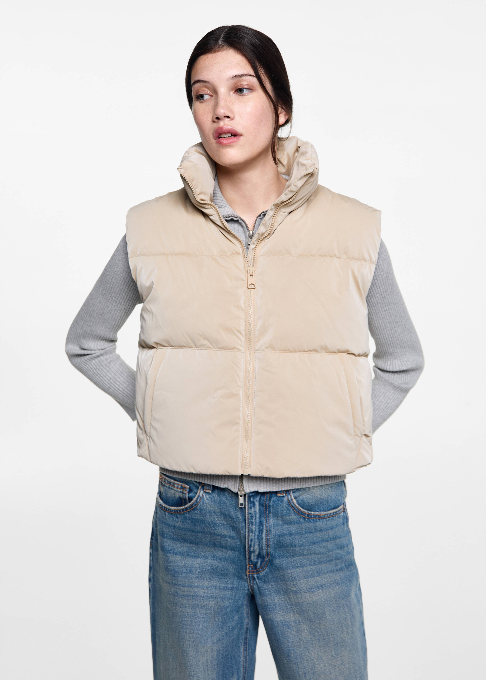 Quilted gilet with pockets - Medium plane