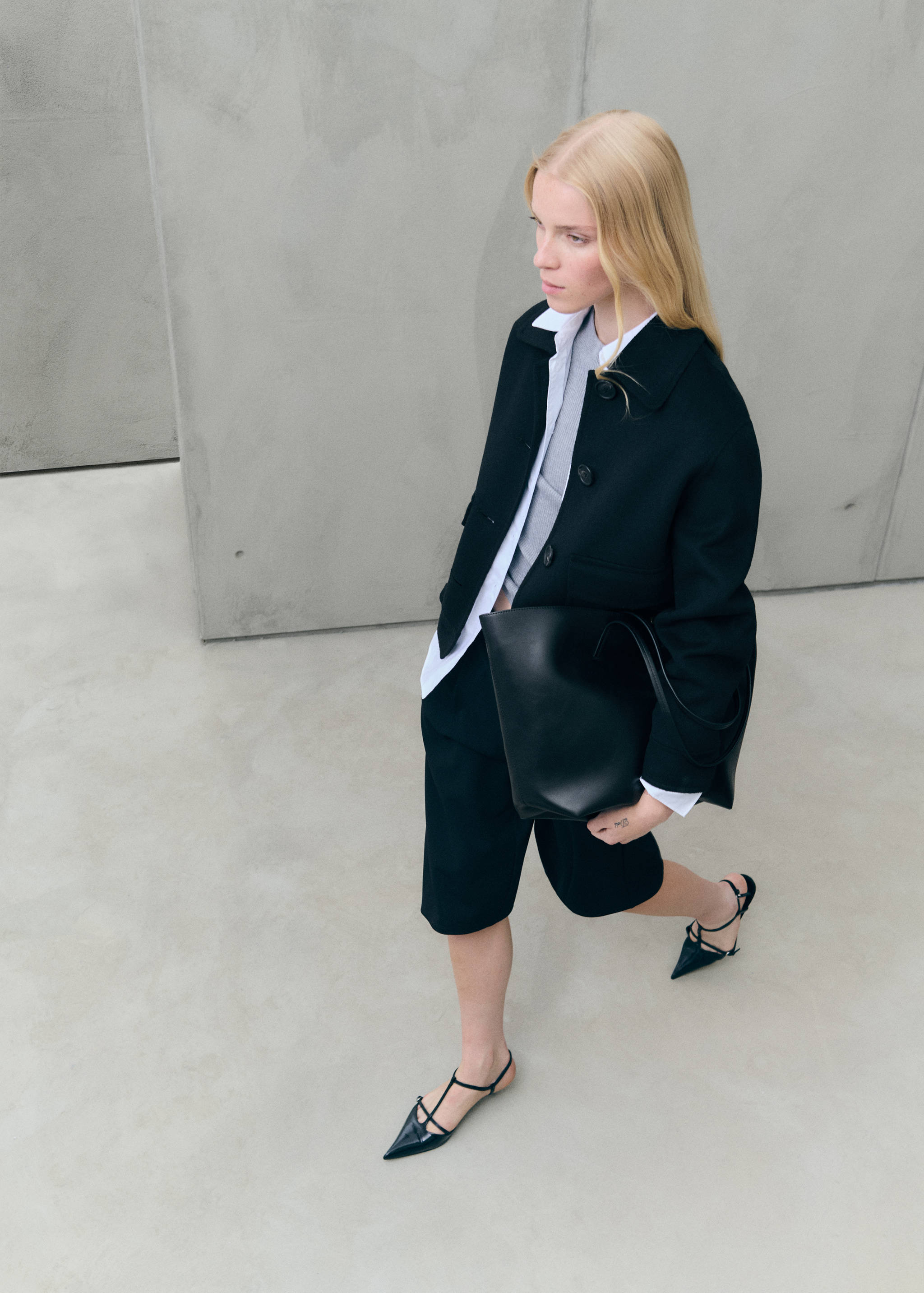 Wool jacket with pockets - Details of the article 6