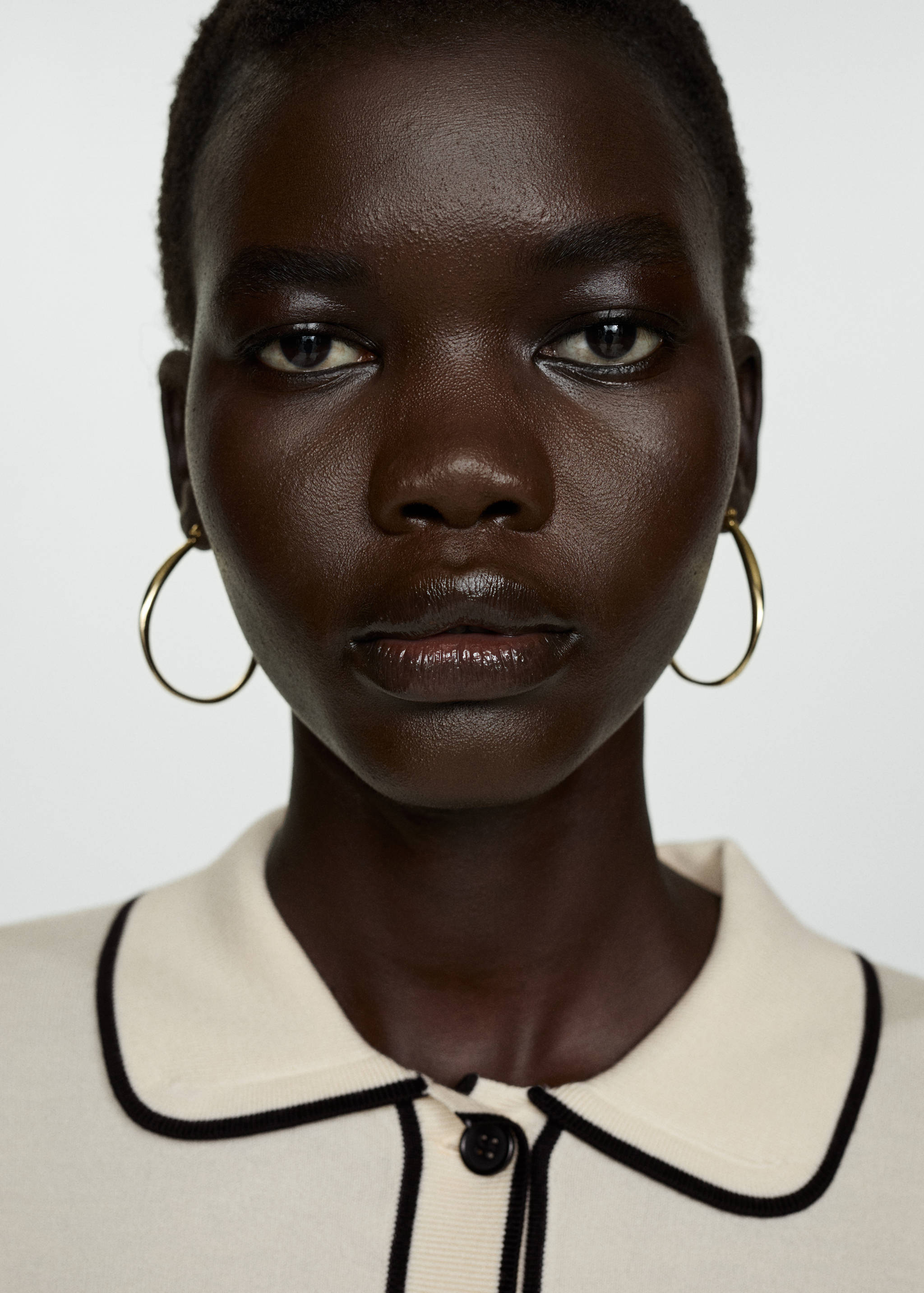 Oversized cardigan with contrasting trims - Details of the article 1