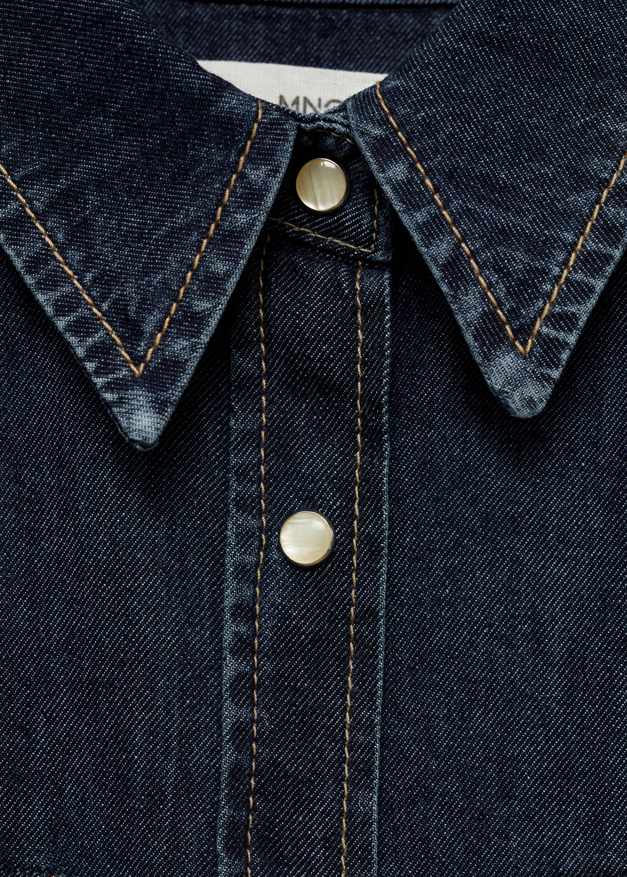 Chest-pocket denim shirt - Details of the article 8