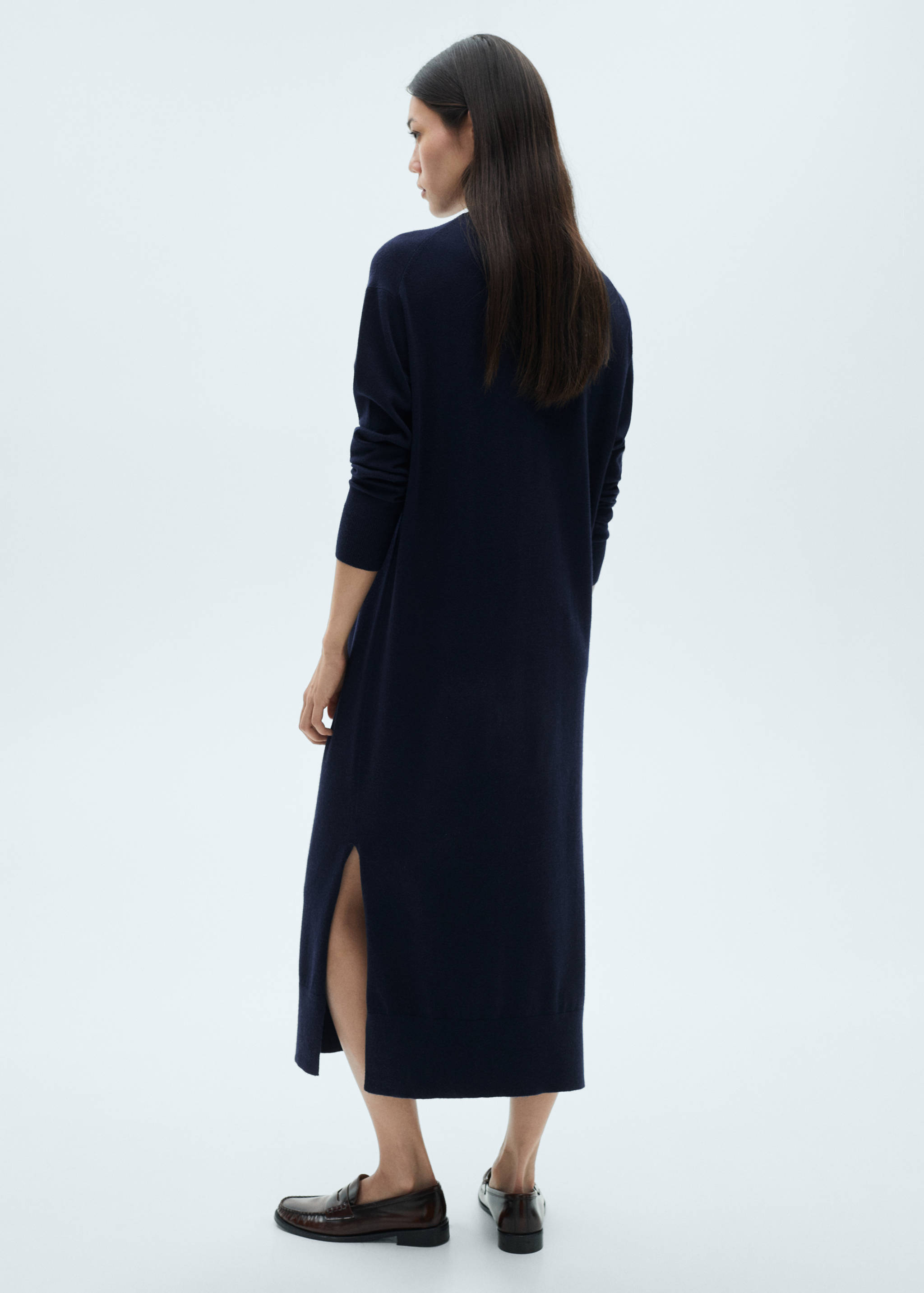 Round-neck knitted dress - Reverse of the article