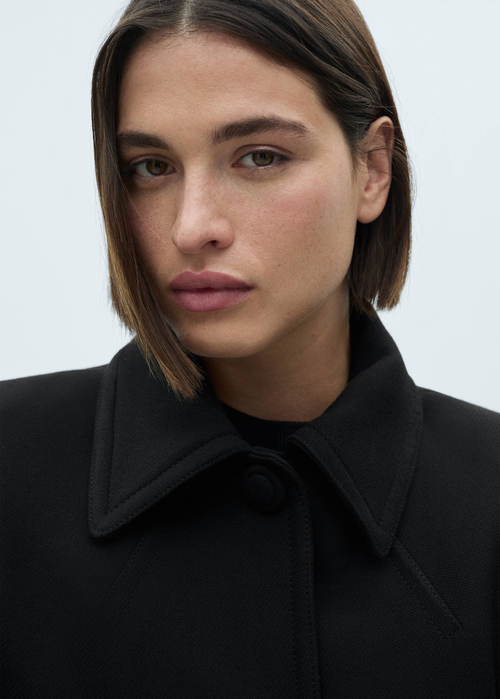 Abrigo recto botones - Detalle del artículo 4