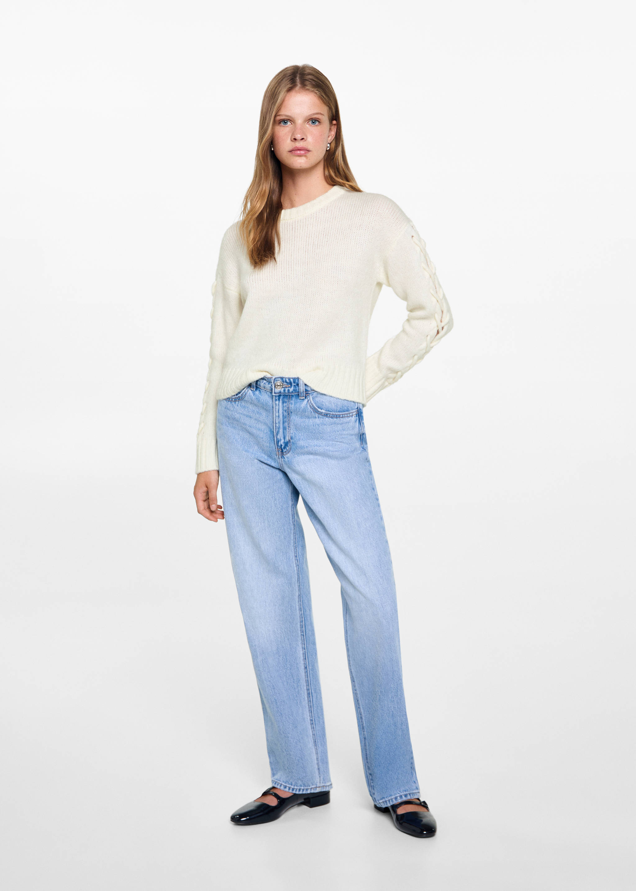 Braided sleeve sweater - General plane