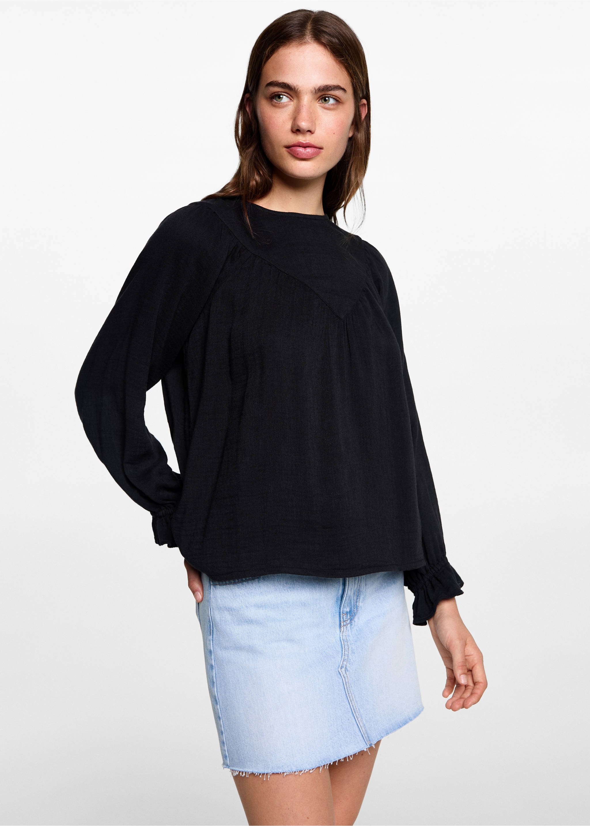 Gathered details blouse - Medium plane, Black. Ref: 77045987-00.