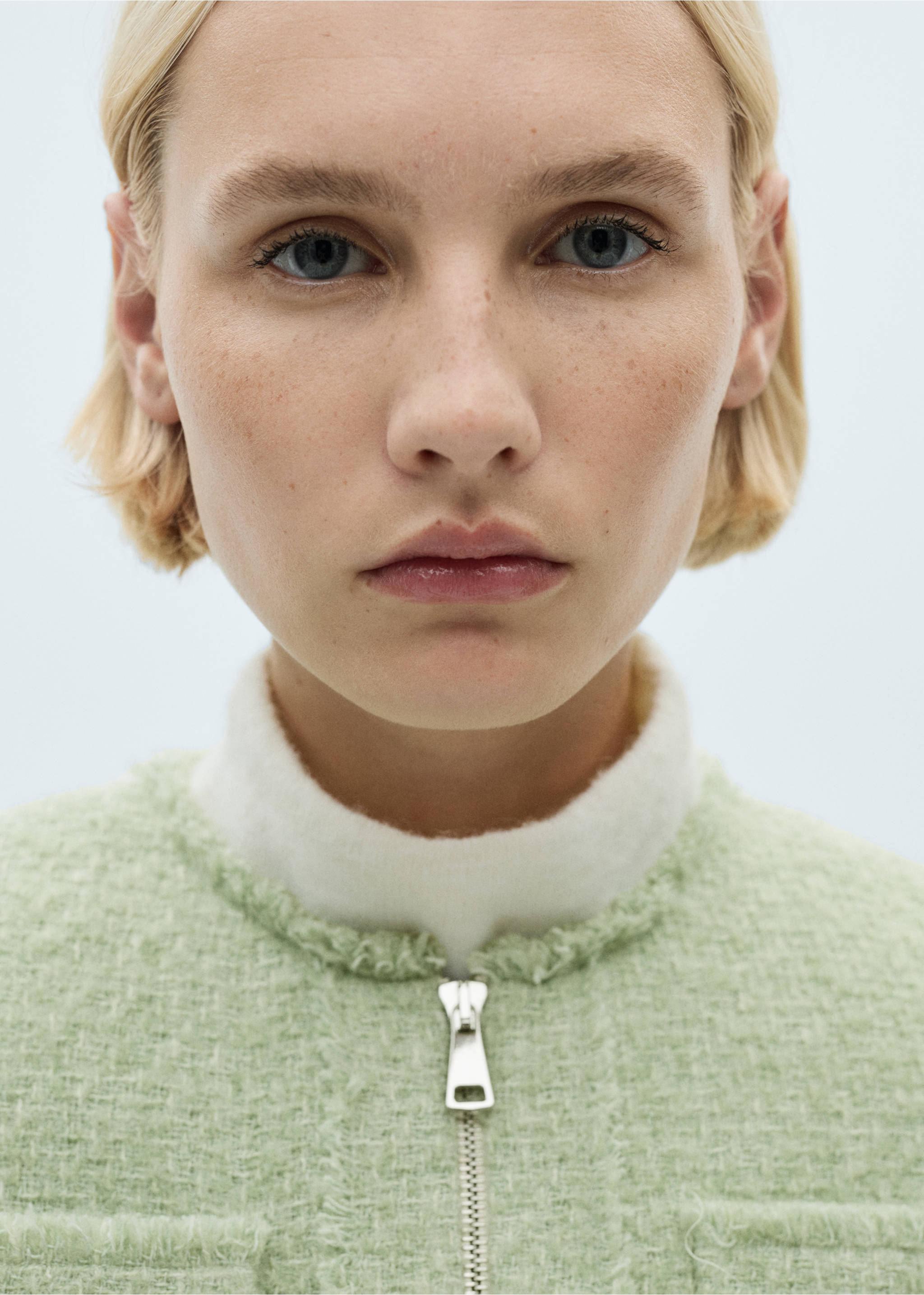 Tweed jacket with zip - Details of the article 1, Pastel Green. Ref: 77046358-00.