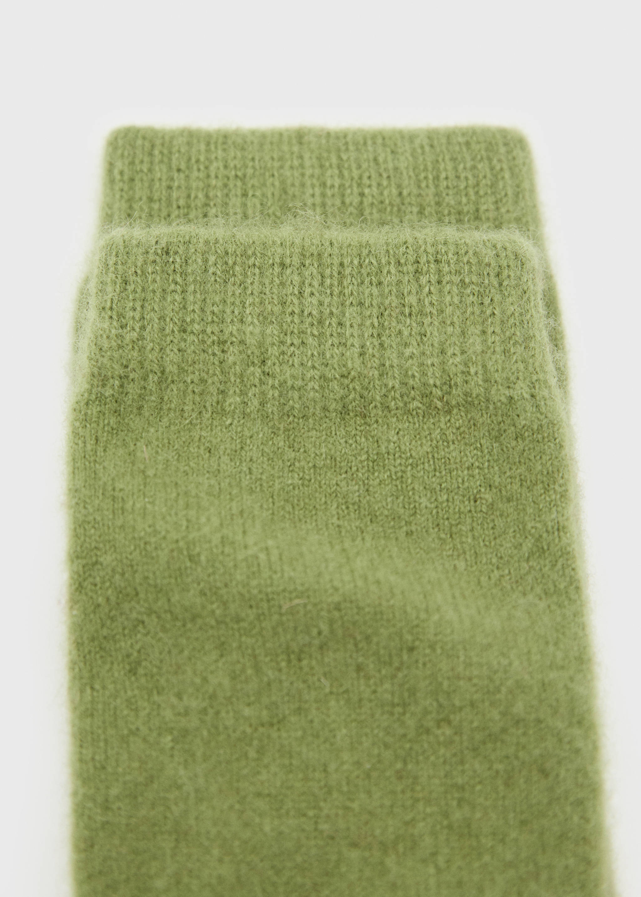 Cashmere knitted socks - Medium plane