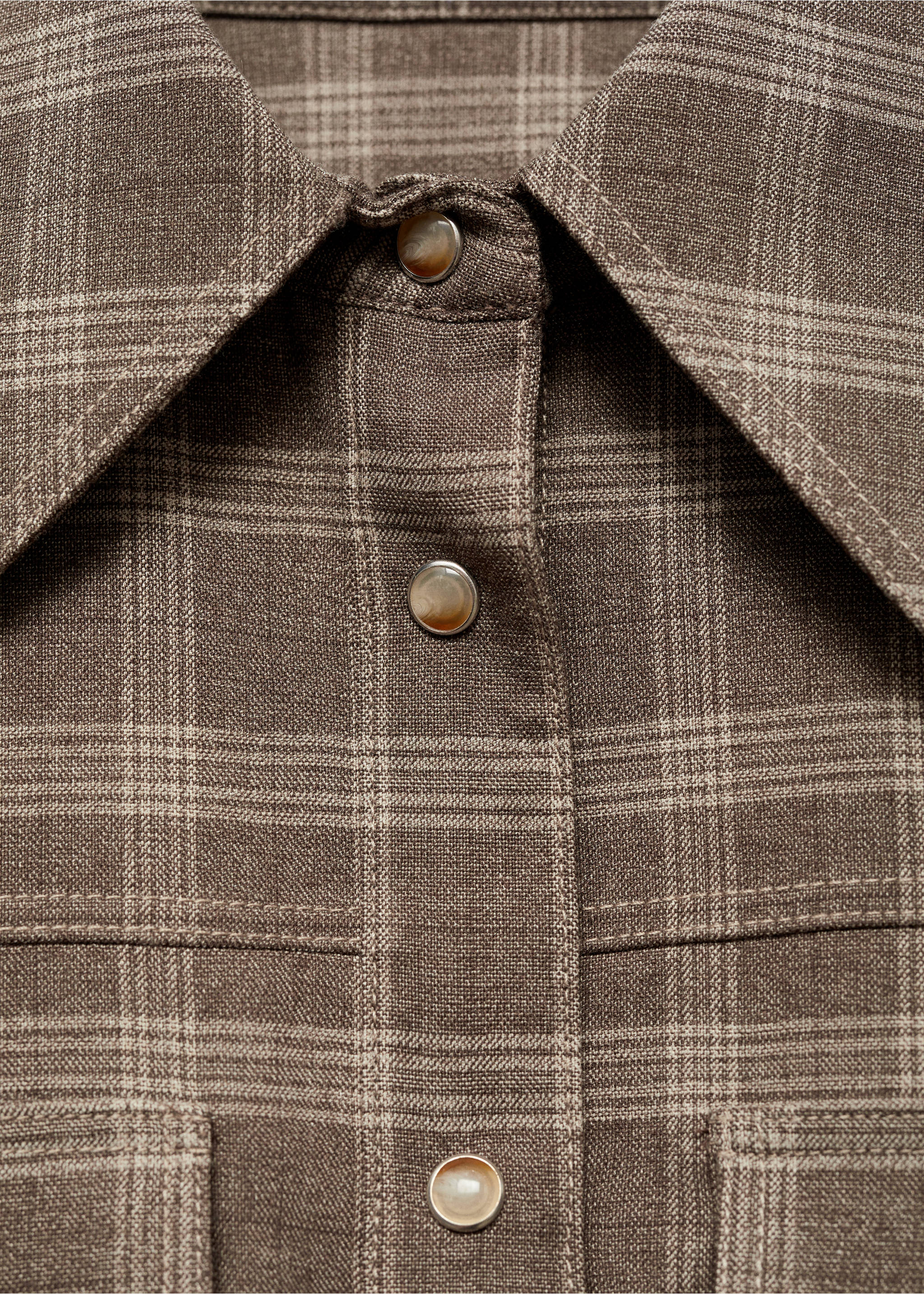 Kariertes Overshirt mit Taschen - Detail des Artikels 8, Beige. Ref: 77046727-00.