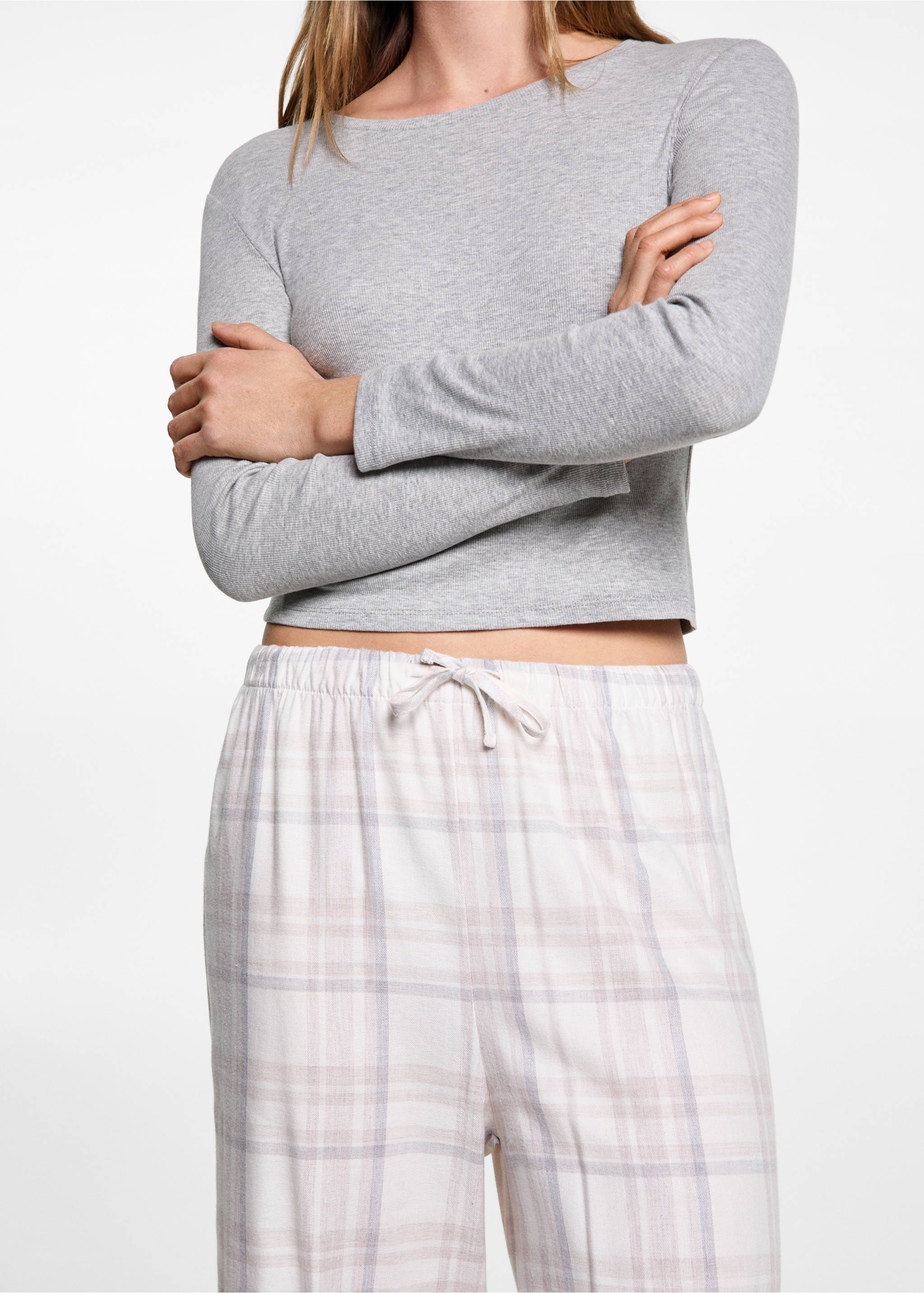 Checked cotton pyjamas - Details of the article 6, Beige. Ref: 77046728-00.