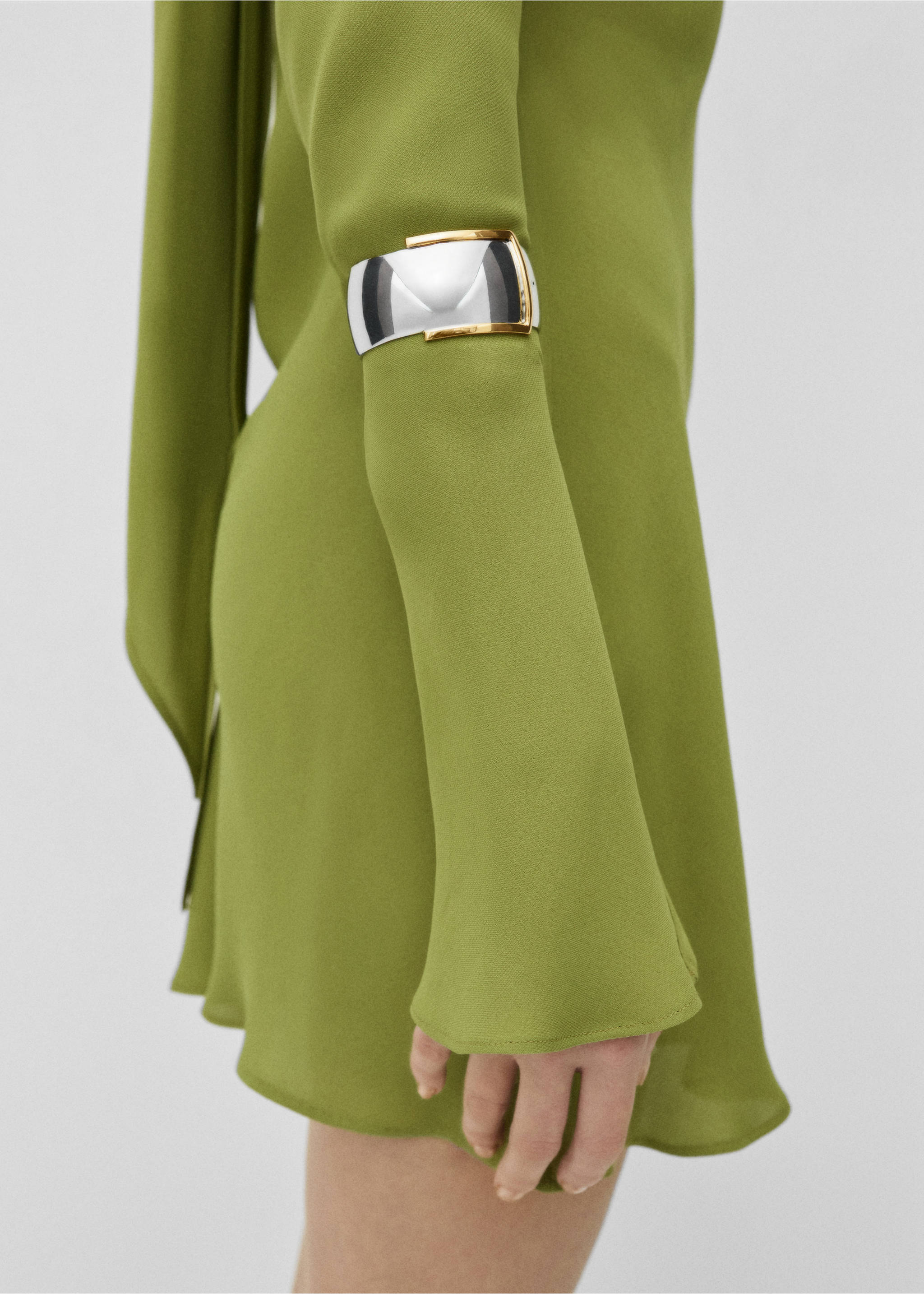 Buckle-design bracelet - General plane, Silver. Ref: 77046750-00.