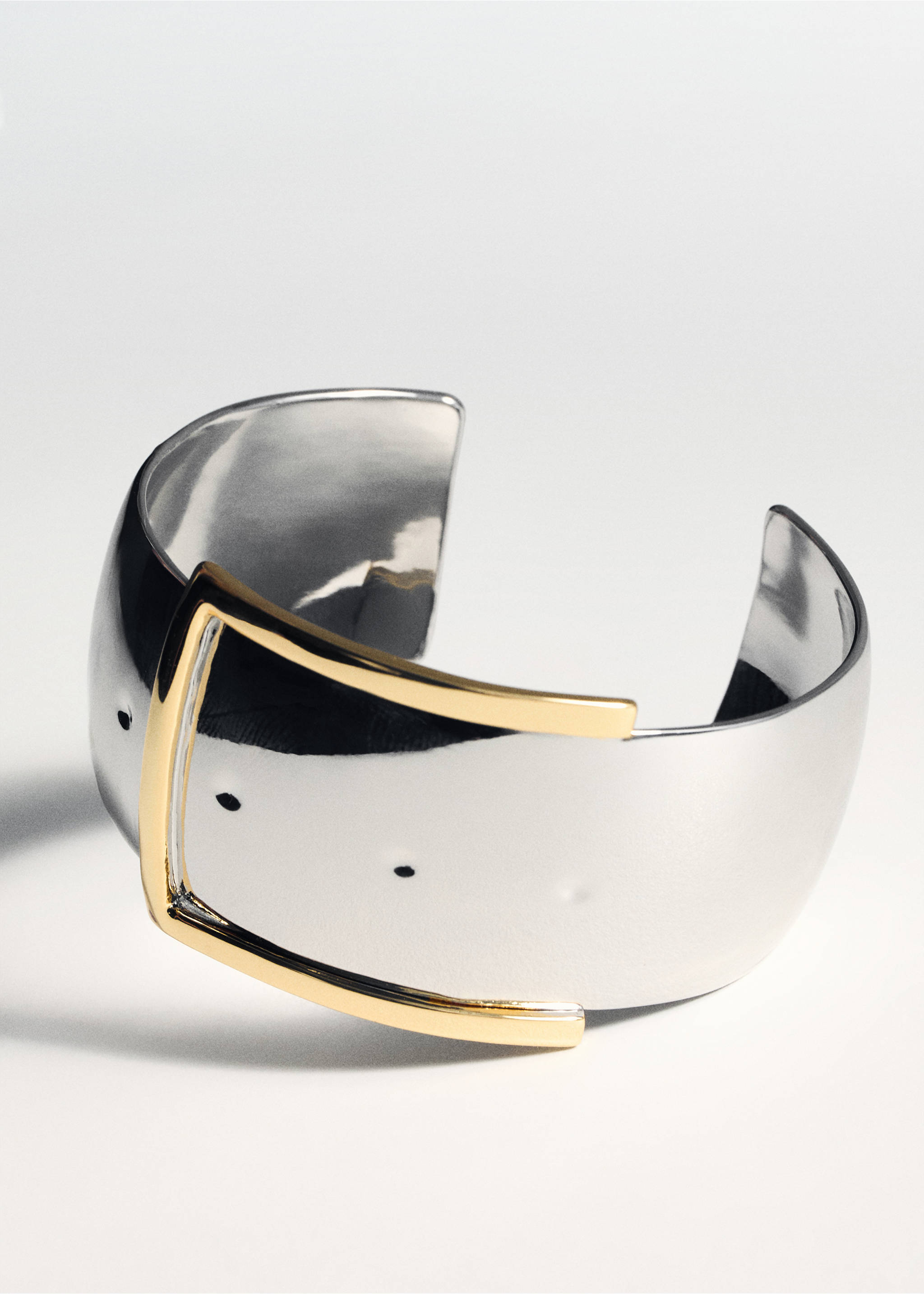 Buckle-design bracelet - Details of the article 5, Silver. Ref: 77046750-00.