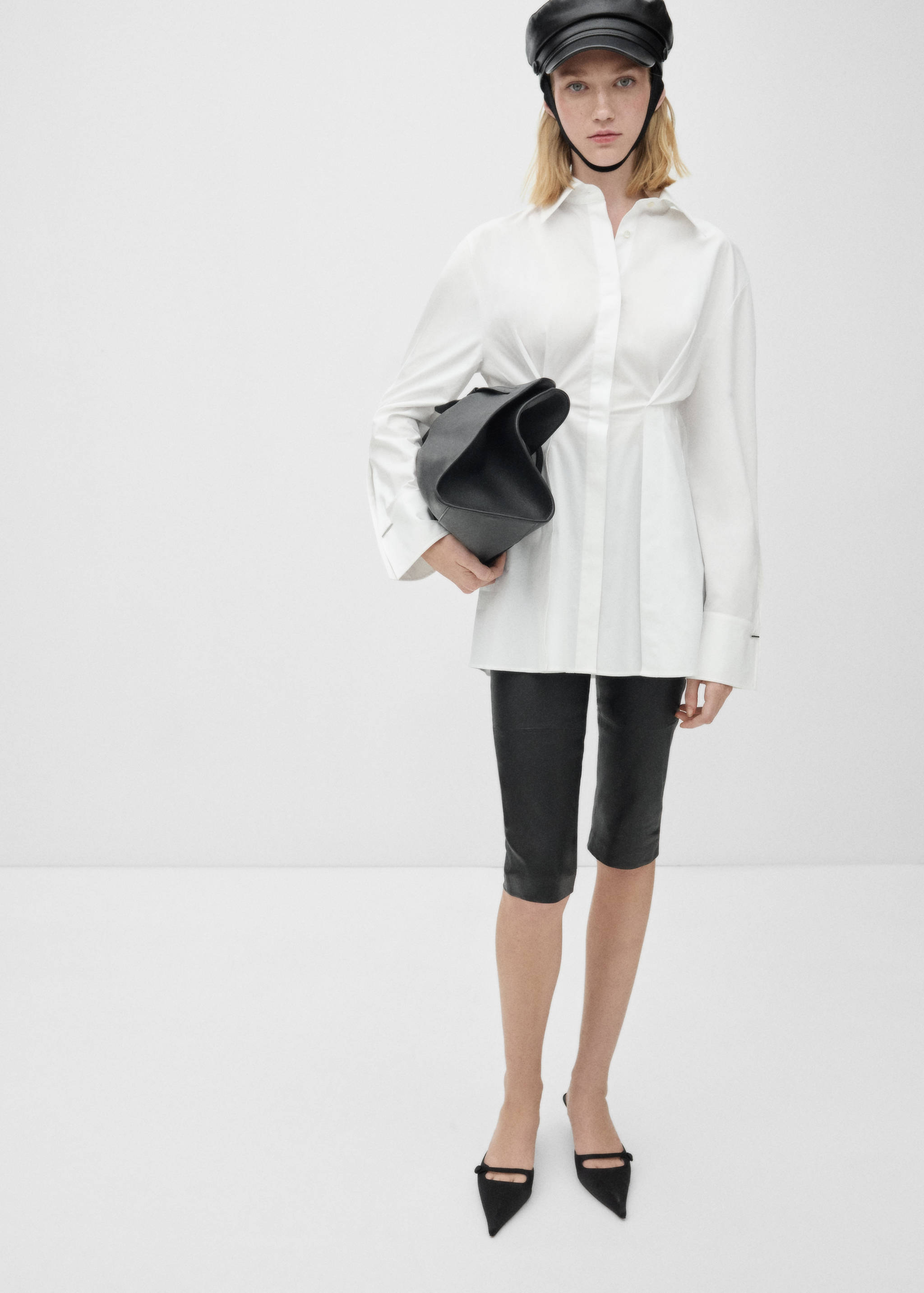 100% cotton pleated shirt - General plane