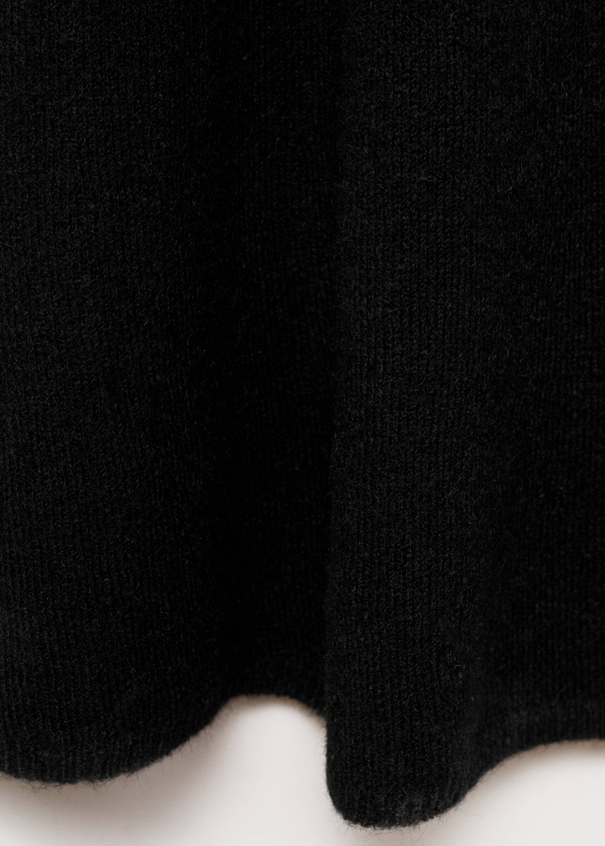 Rückenfreies Strickkleid - Detail des Artikels 0