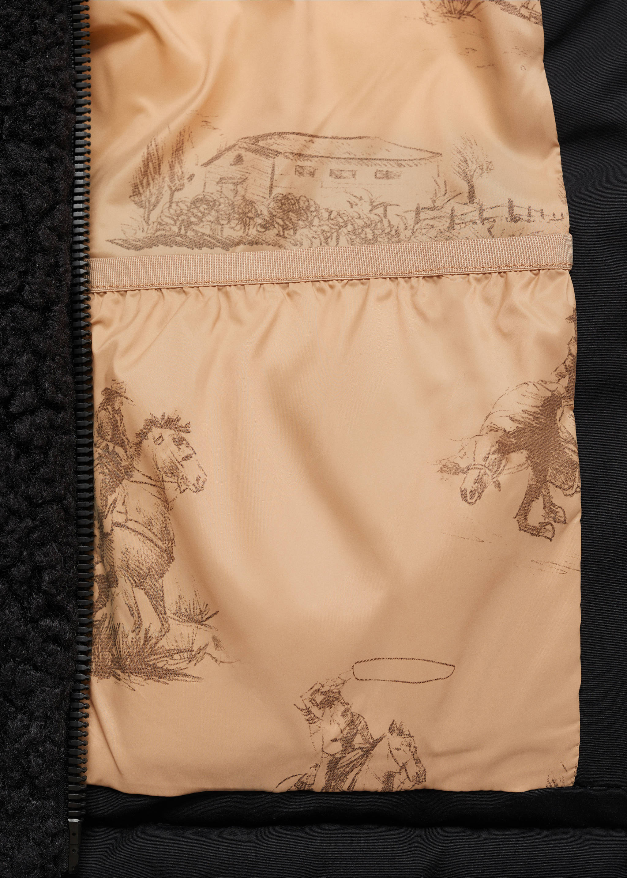 Anorak matelassé empiècements tissu bouclette - Détail de l'article 0, Noir. Ref: 77047663-00.