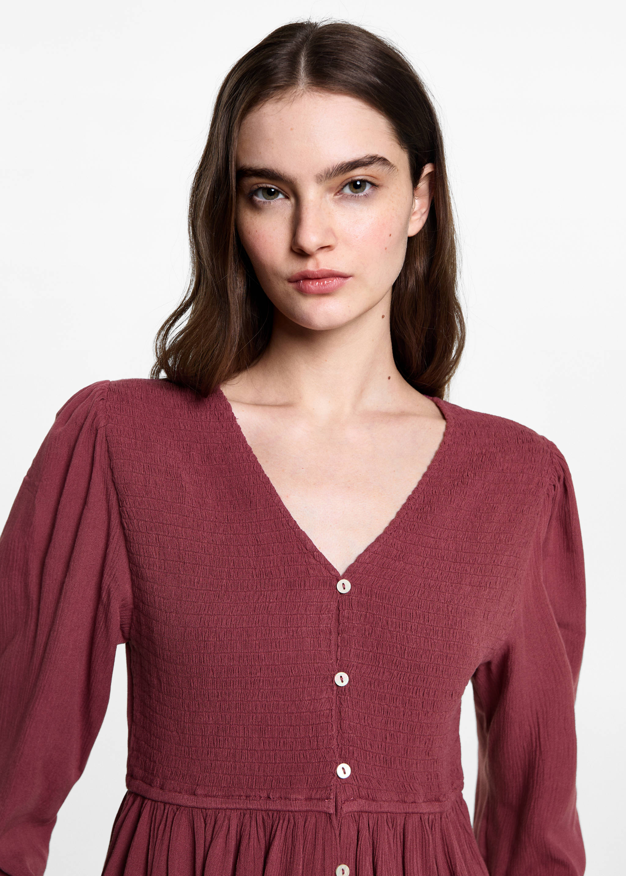 Blusa fluida fruncida - Detalle del artículo 1