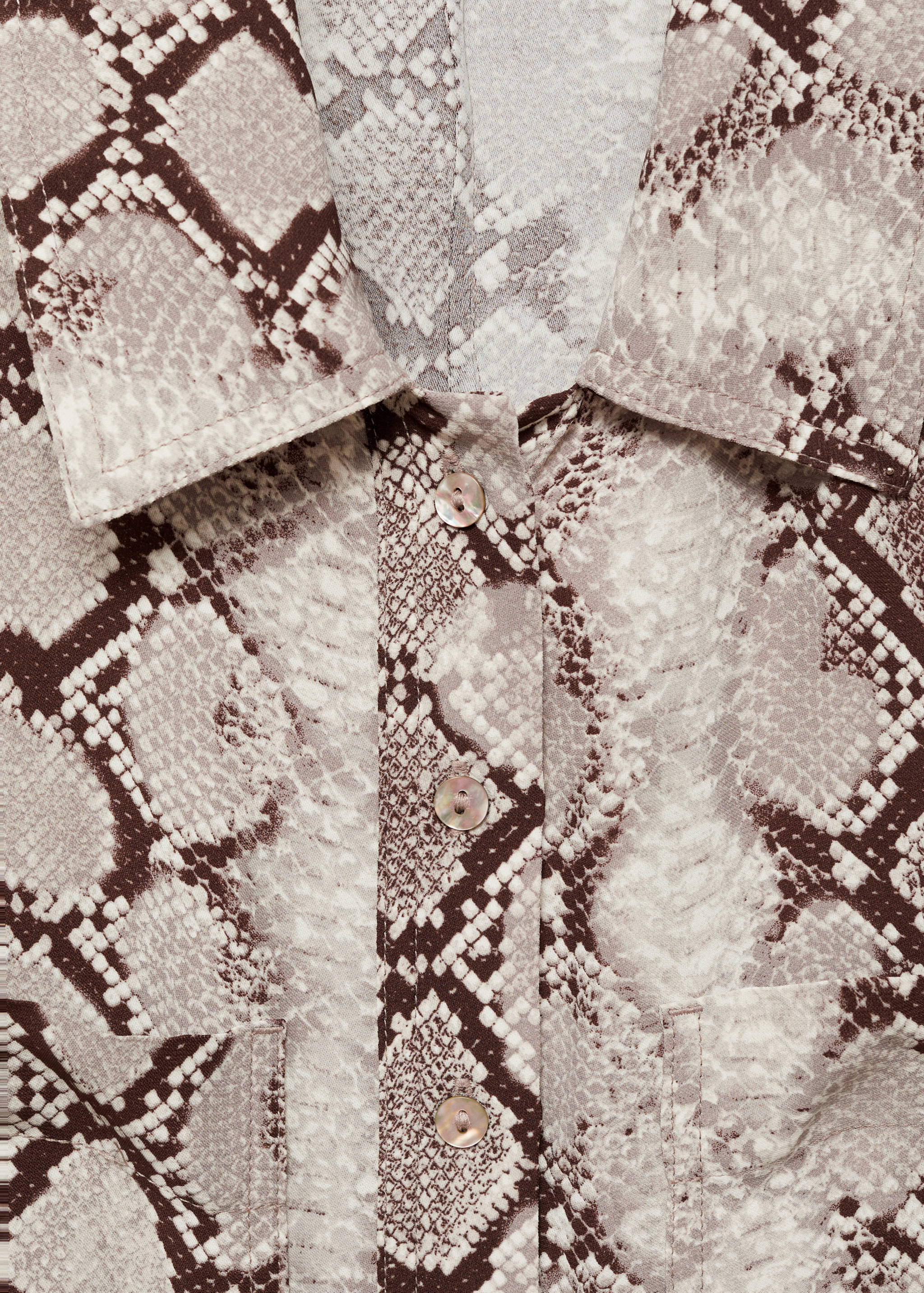 Vestido camisero estampado serpiente - Detalle del artículo 8