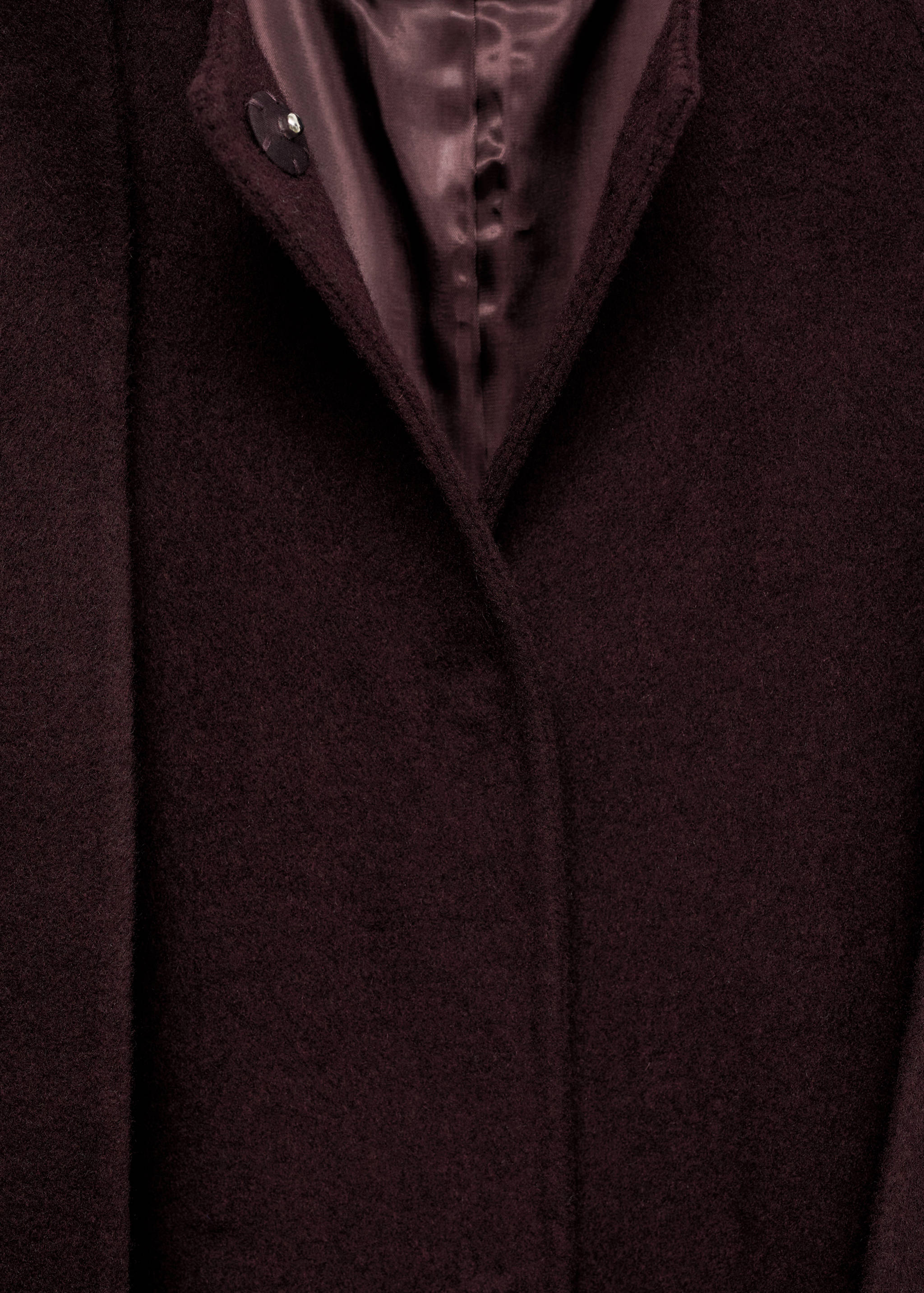 Wool coat with detachable scarf - Details of the article 0