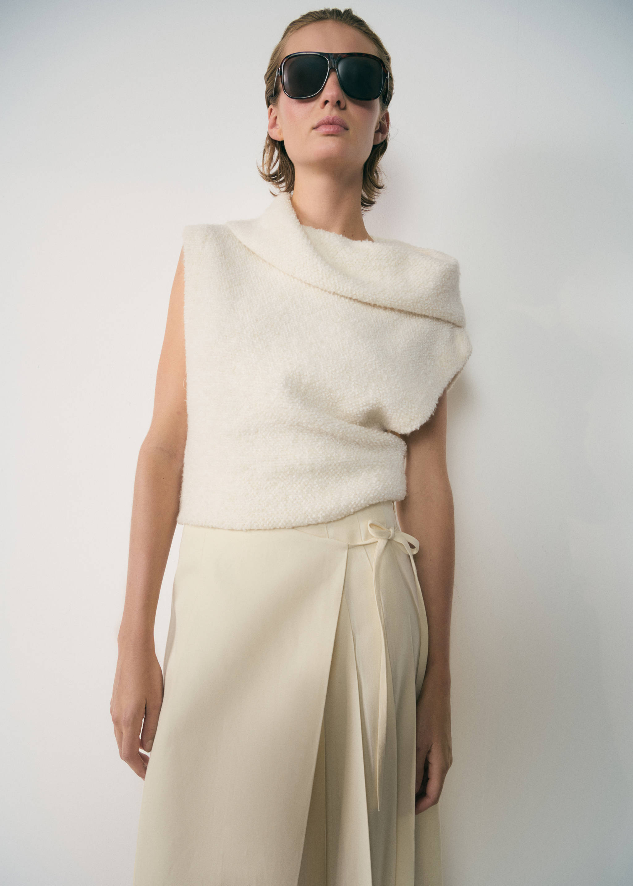 Turtleneck knit top - Medium plane