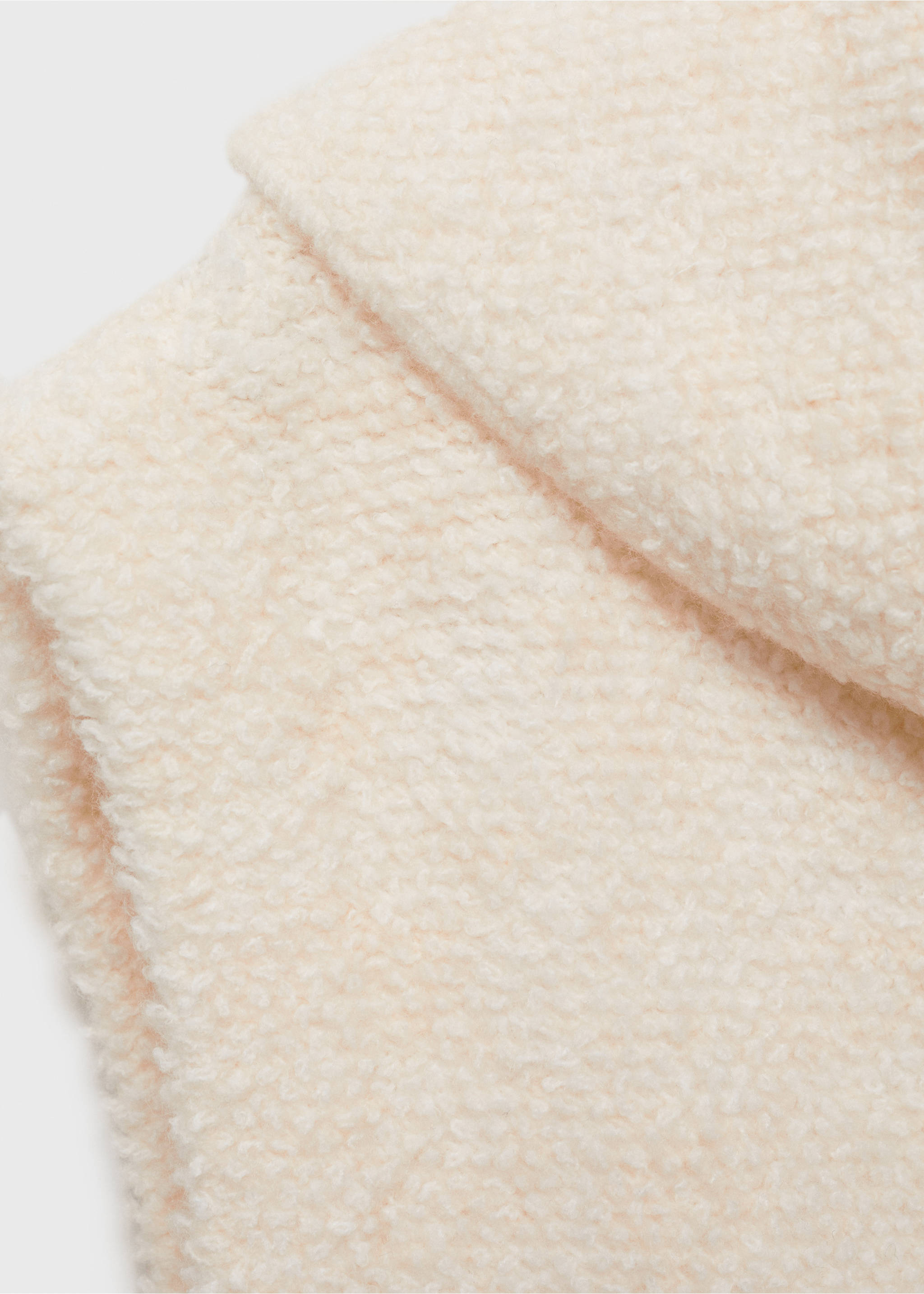 Gebreide top met omgeslagen col - Detail van het artikel 0, Wit. Ref: 77047712-00.