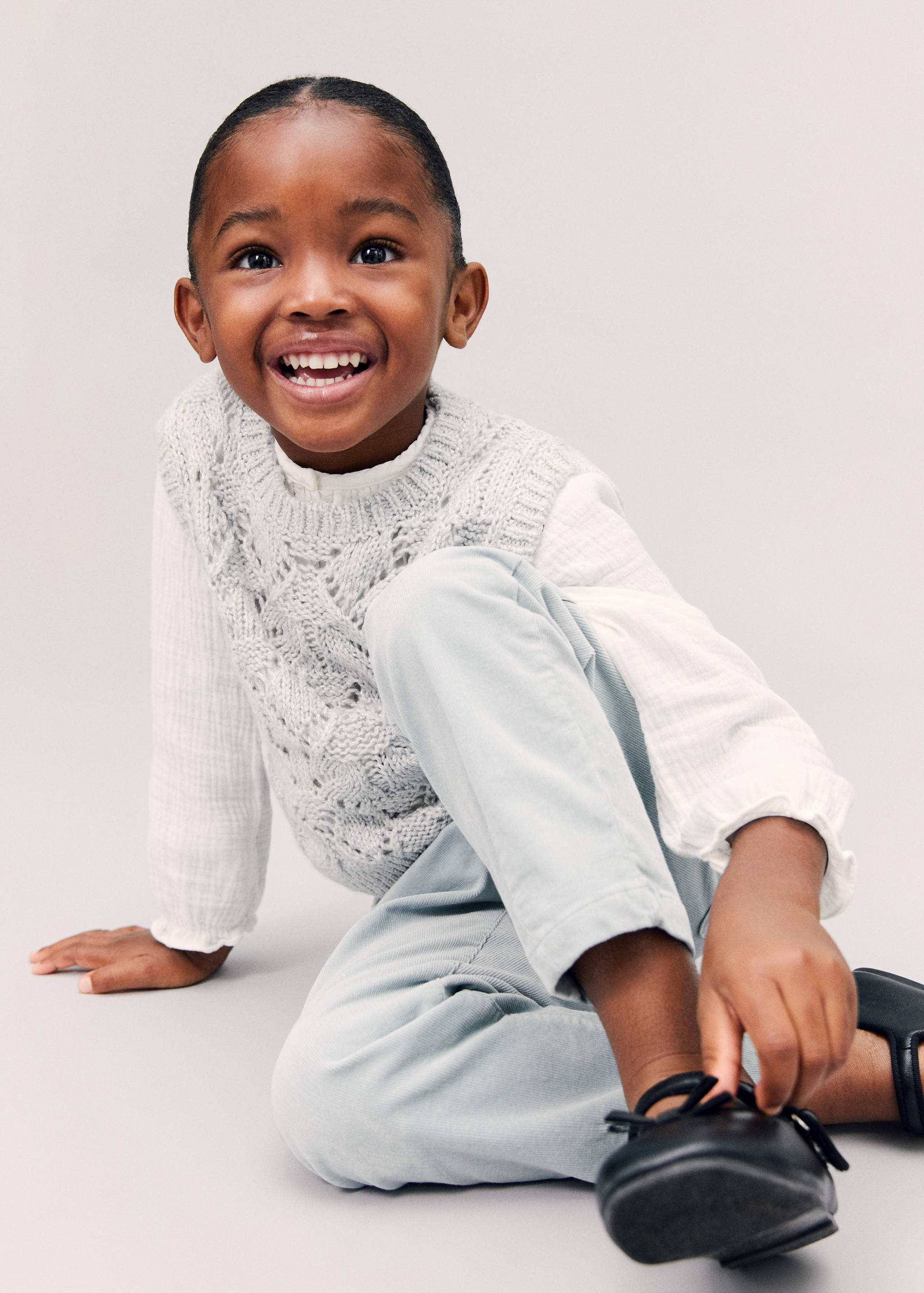 Shiny knitted vest - Details of the article 5