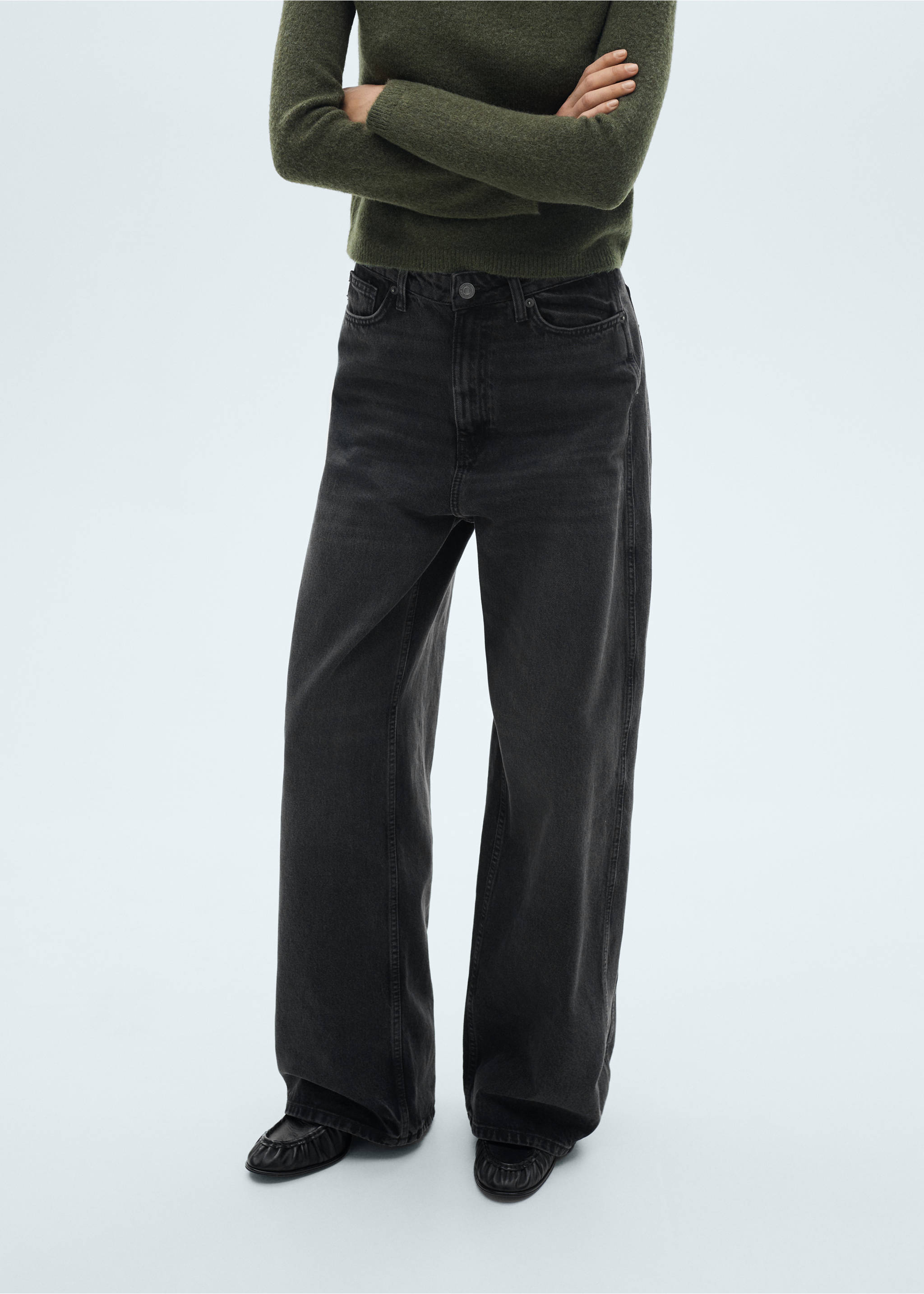 Jean balloon taille haute - Plan moyen, Black denim. Ref: 77047715-00.