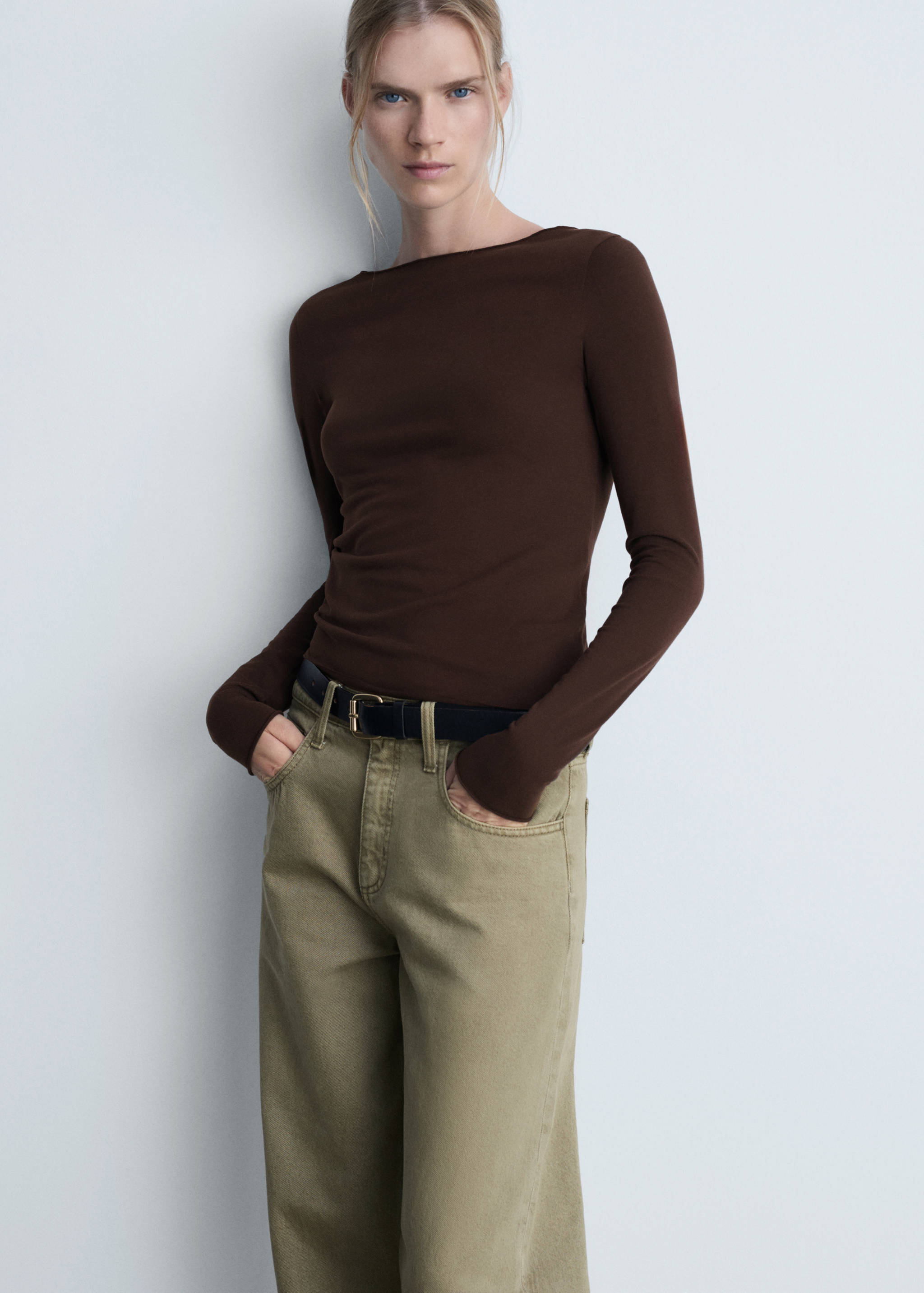 Long-sleeved boat-neck t-shirt - Medium plane