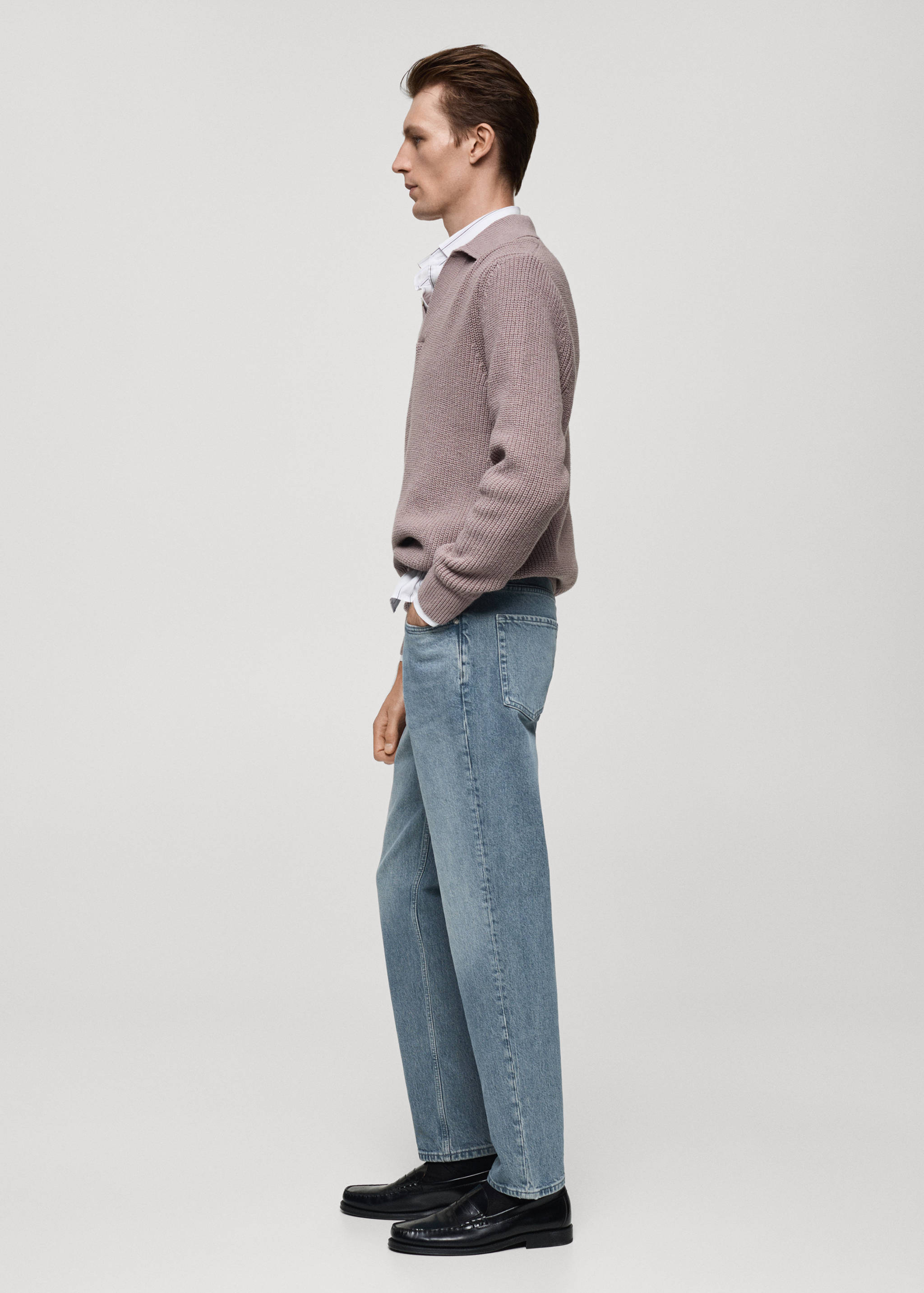 Regular-fit jeans with distressed effect - Details of the article 2