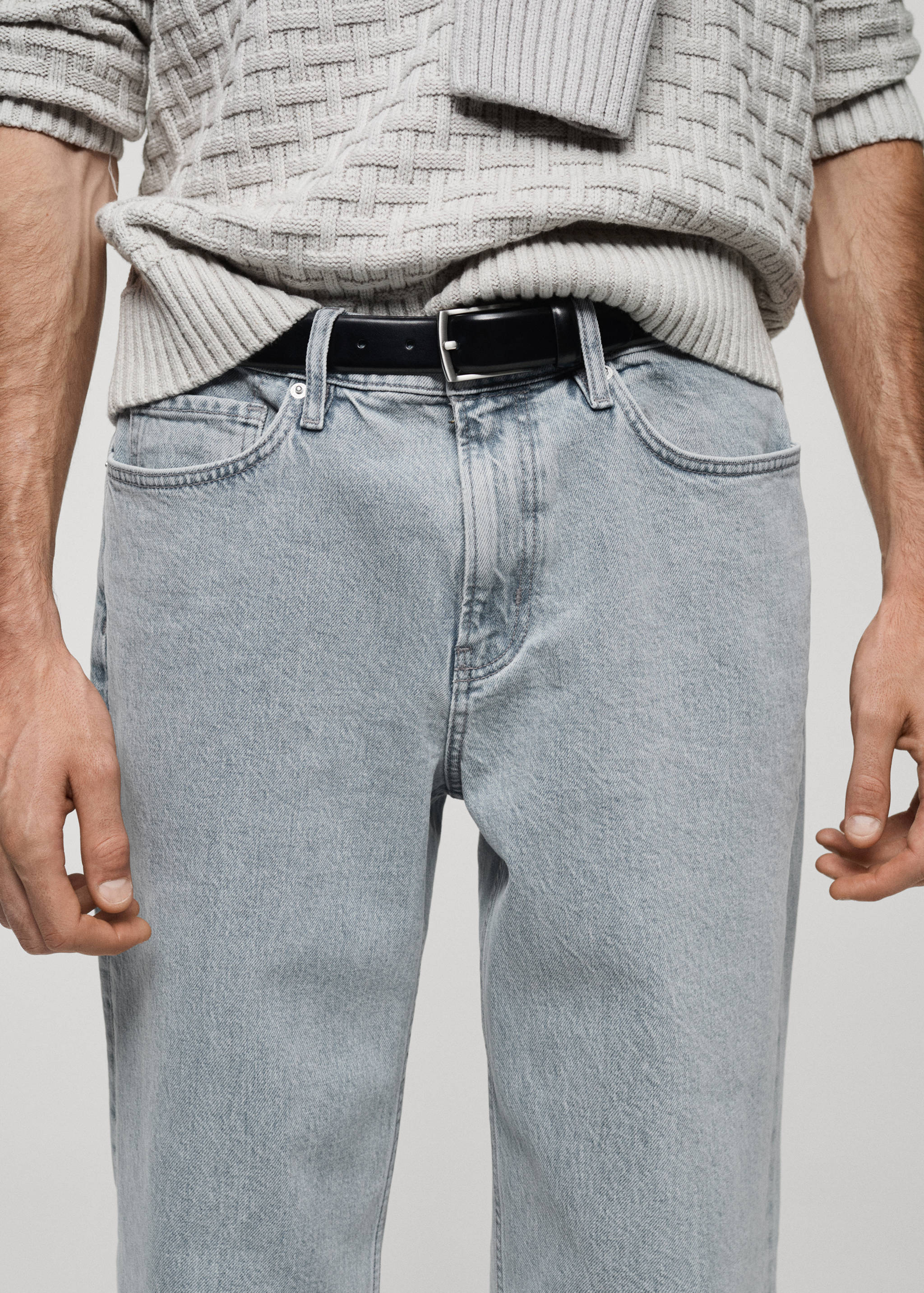 Regular-fit jeans in light wash - Details of the article 1