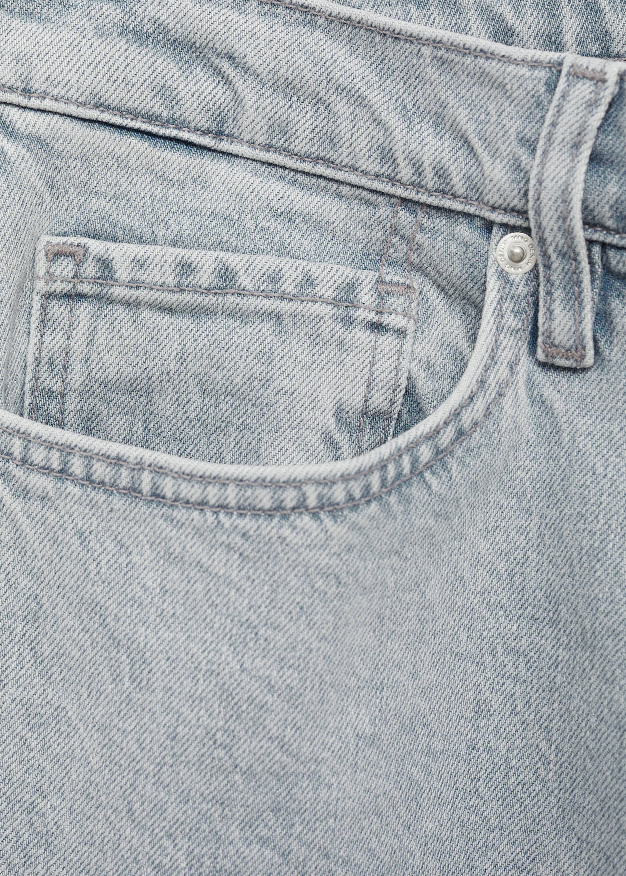 Regular-fit jeans in light wash - Details of the article 0