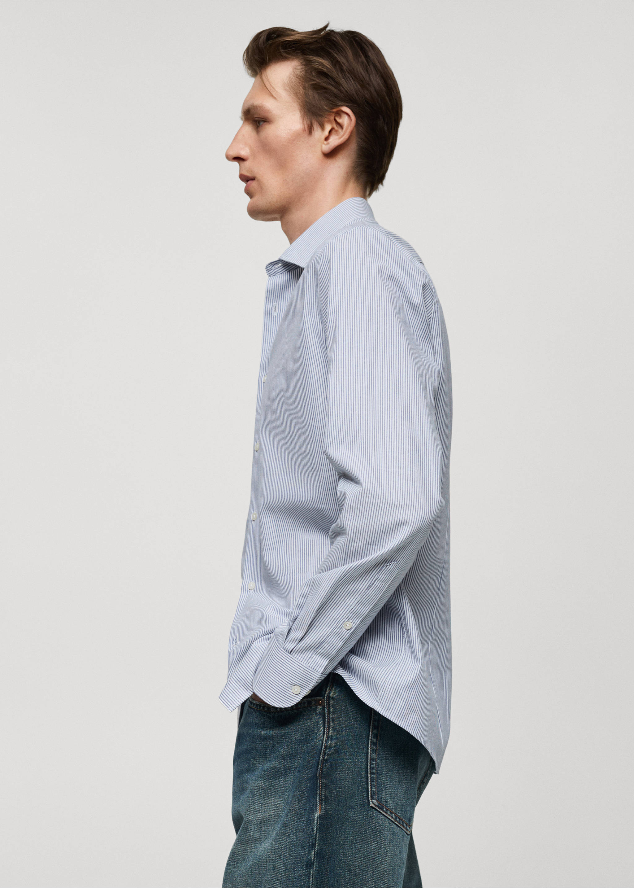 100% cotton flannel stripe shirt - Details of the article 2, Ink Blue. Ref: 77047925-00.