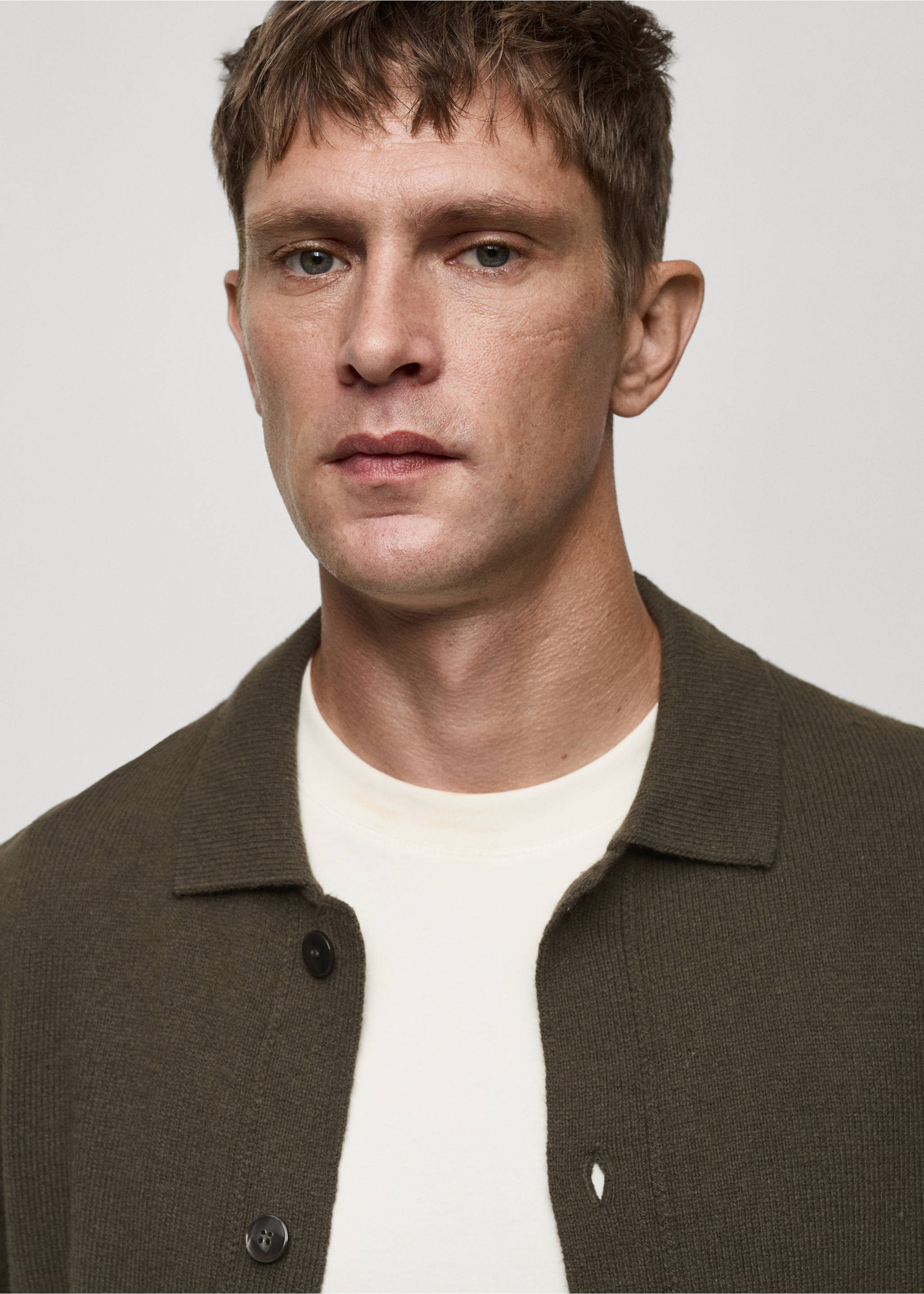 Cárdigan lana punto canalé - Detalle del artículo 1, Khaki. Ref: 77047928-00.