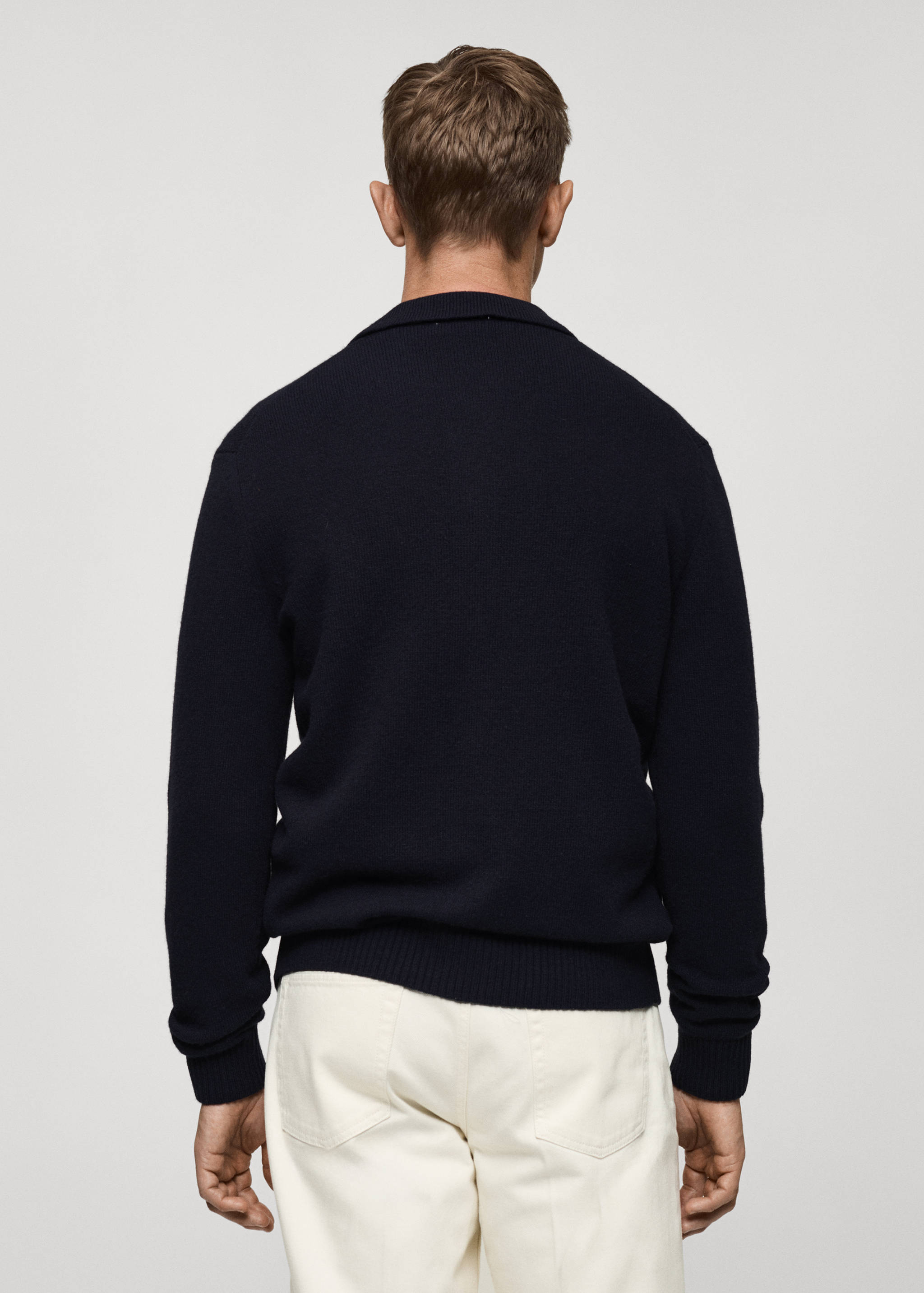 Woll-Cardigan mit Rippmuster - Rückseite des Artikels