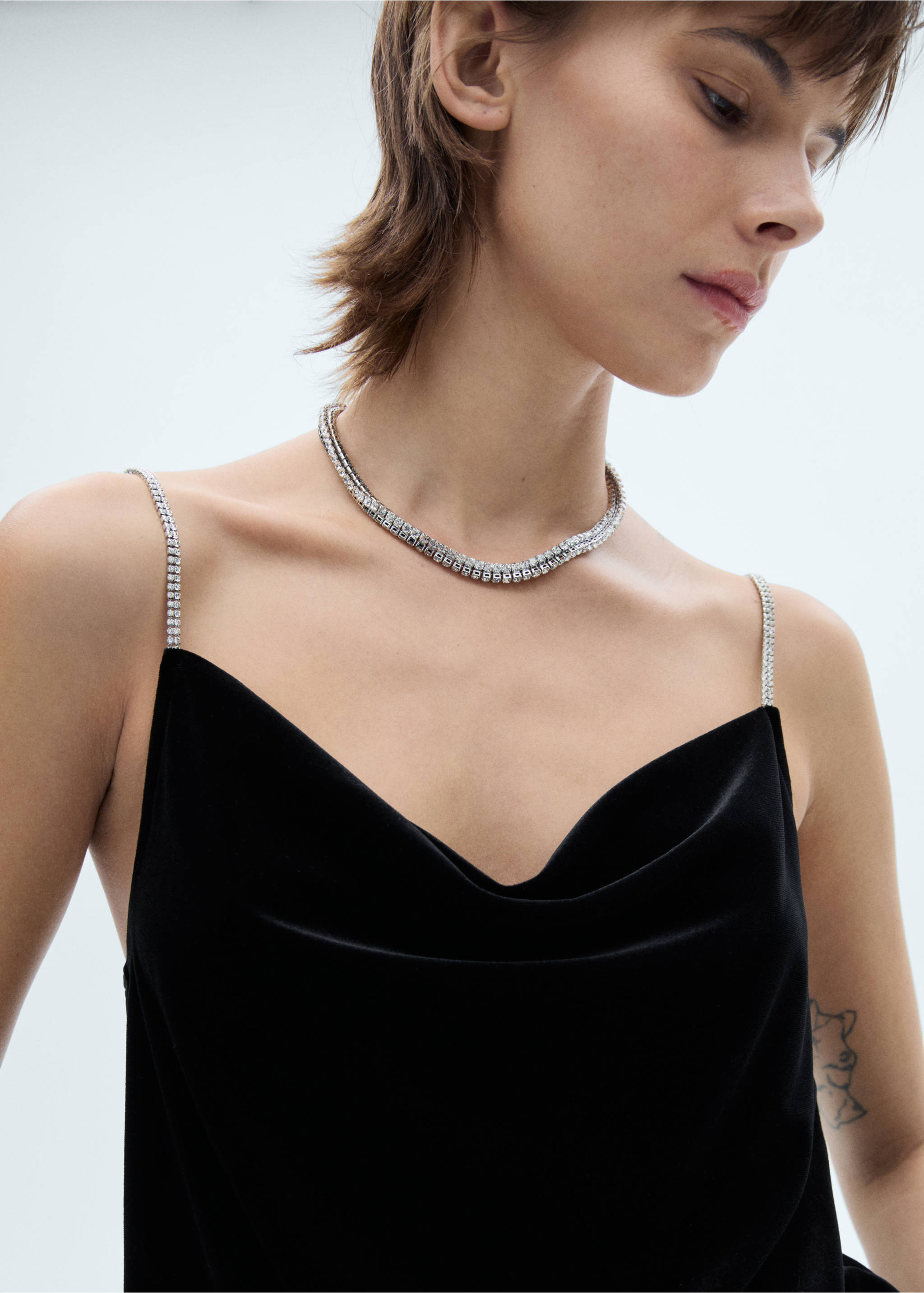 Velvet top with rhinestone straps - Details of the article 1, Black. Ref: 77048266-00.