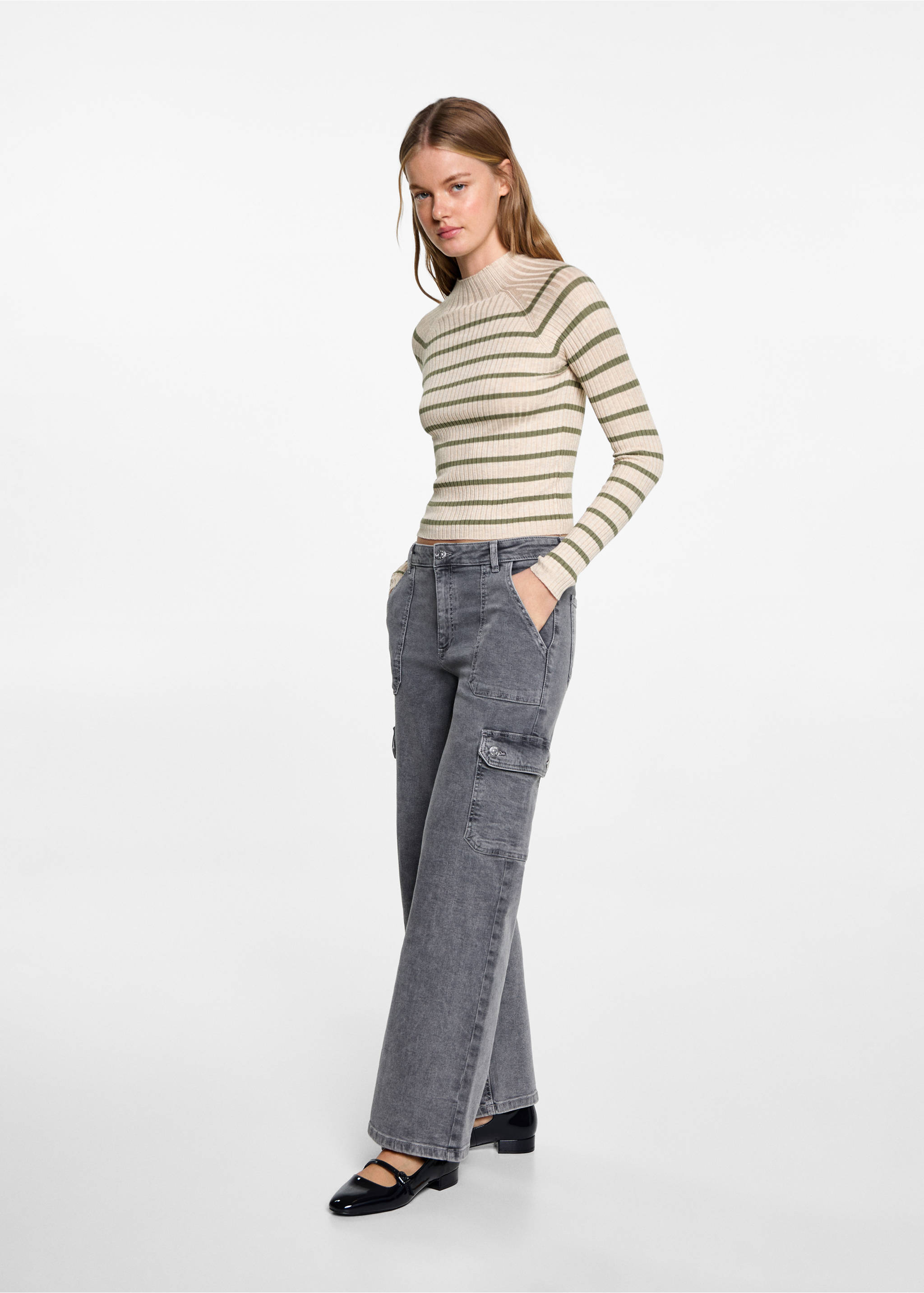 Turtleneck ribbed sweater - General plane, Sand. Ref: 77048273-00.