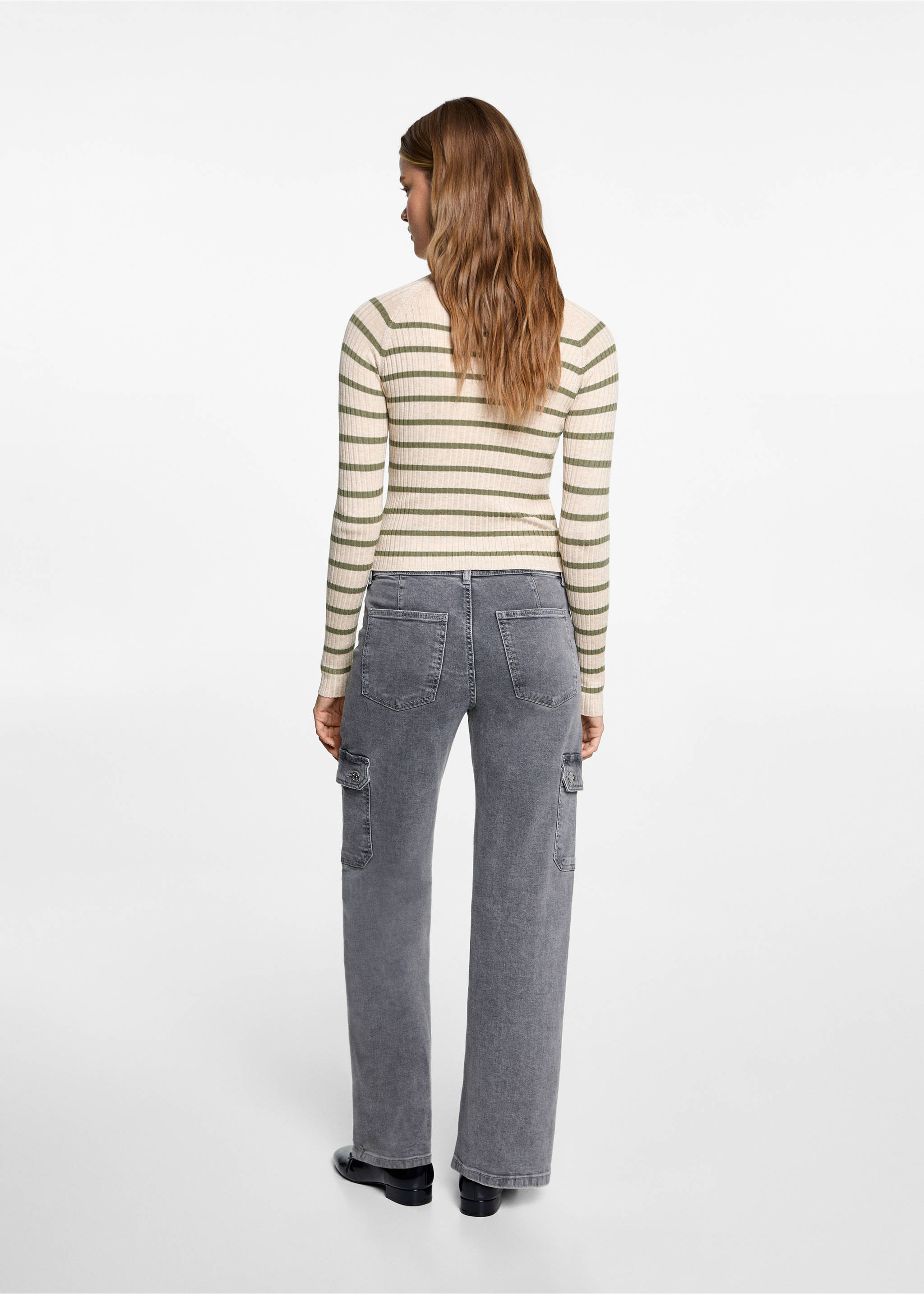 Turtleneck ribbed sweater - Reverse of the article, Sand. Ref: 77048273-00.