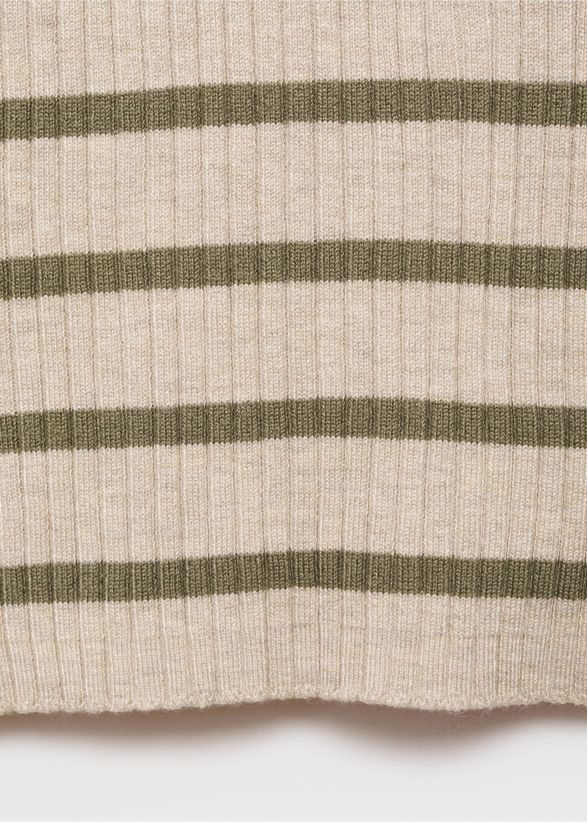 Turtleneck ribbed sweater - Details of the article 0, Sand. Ref: 77048273-00.
