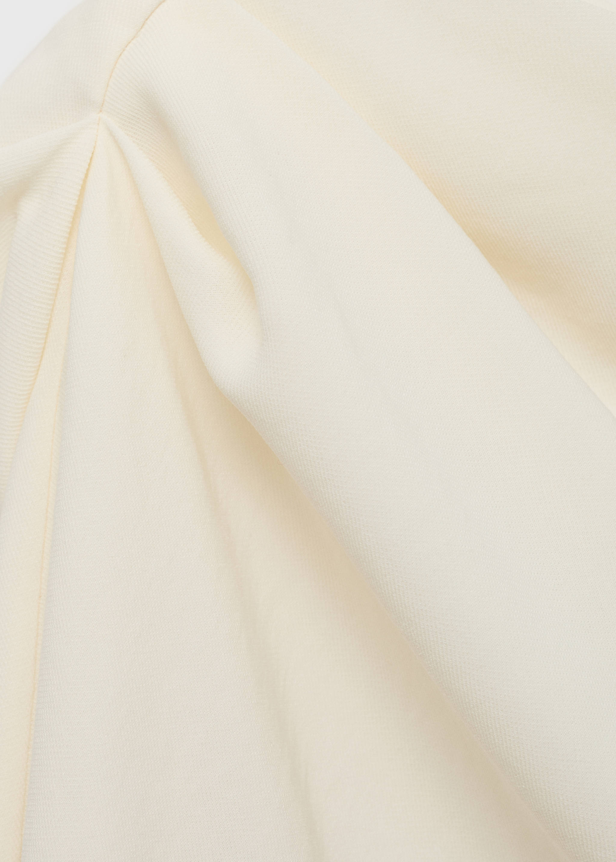 Asymmetrische Bluse mit gerafftem Detail - Detail des Artikels 8